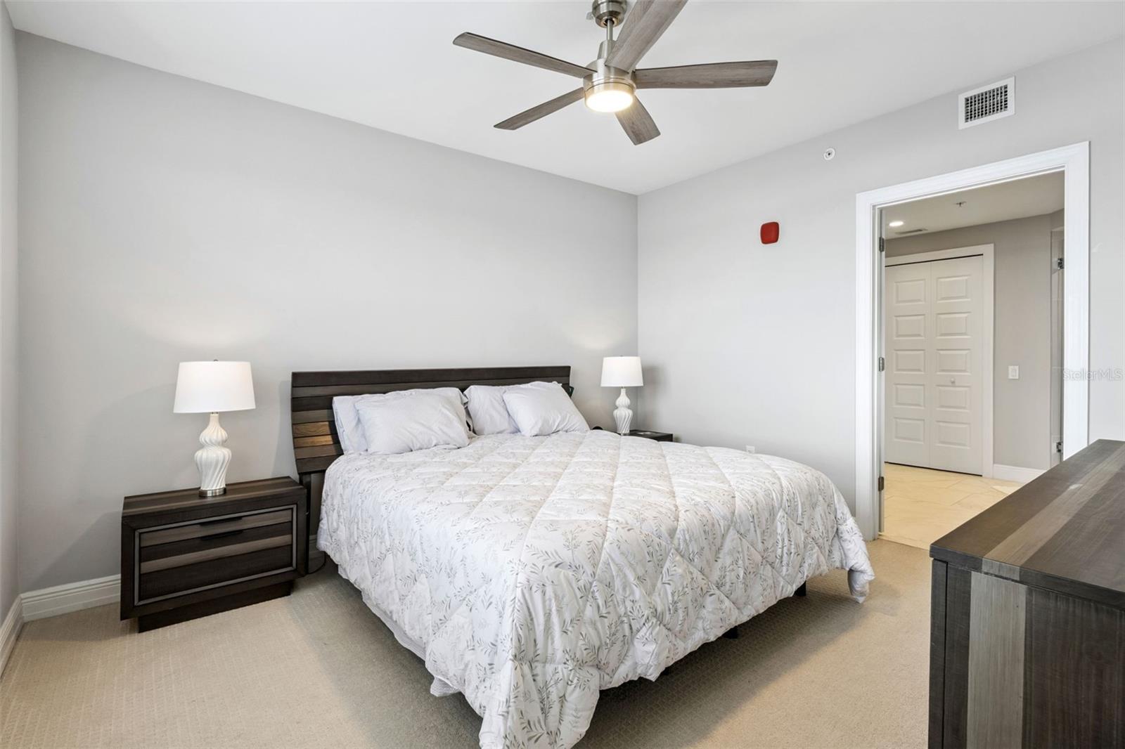 Image 12 of 30 For 16300 County Road 455 302