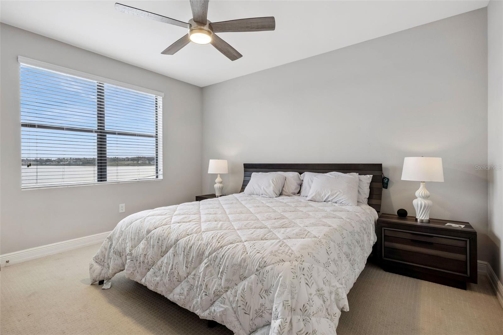 Image 13 of 30 For 16300 County Road 455 302