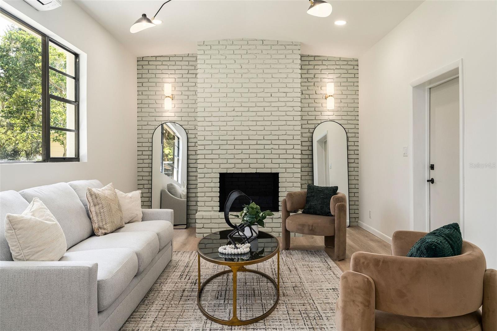 Image 21 of 52 For 5013 Monet Avenue