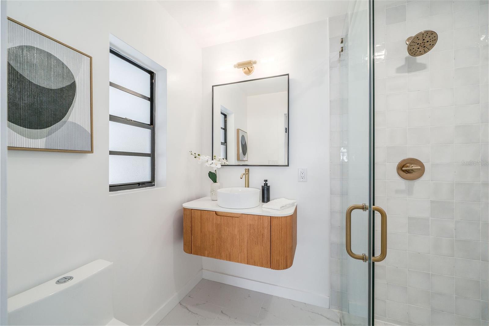 Image 24 of 52 For 5013 Monet Avenue