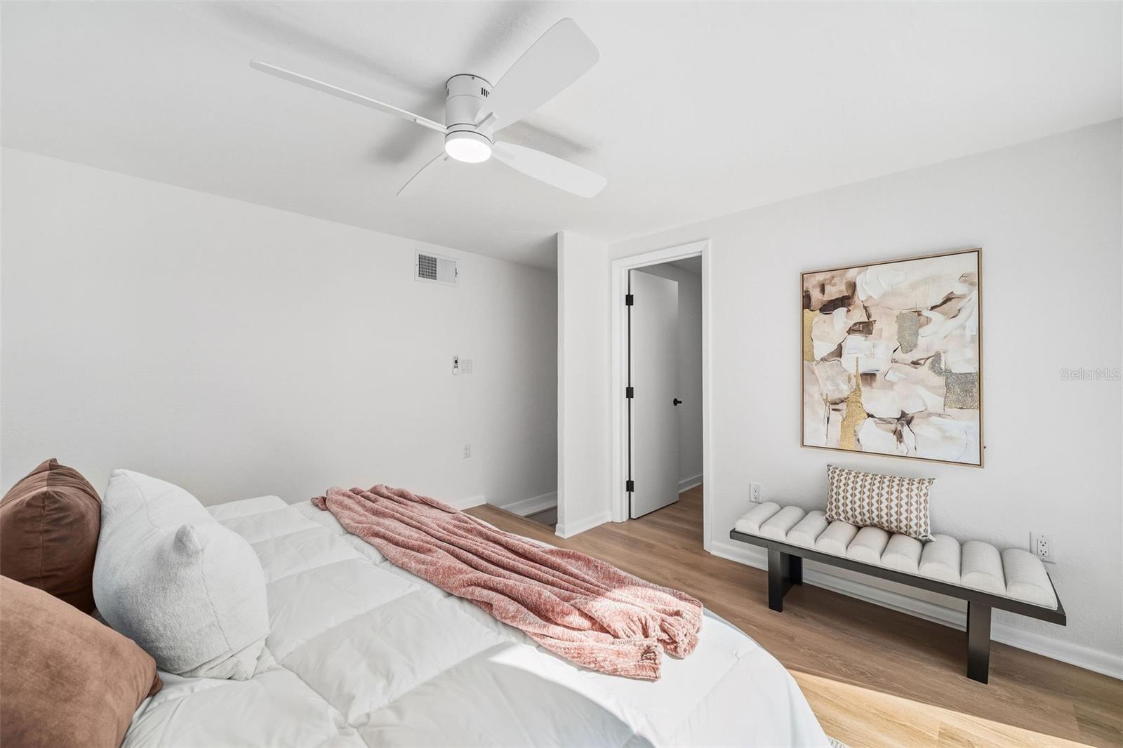 Image 28 of 52 For 5013 Monet Avenue