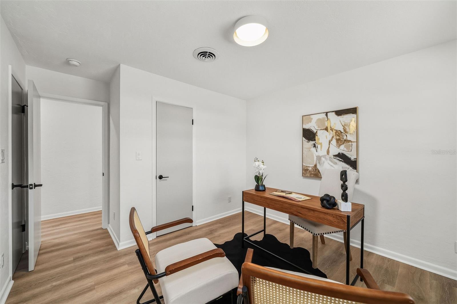 Image 32 of 52 For 5013 Monet Avenue