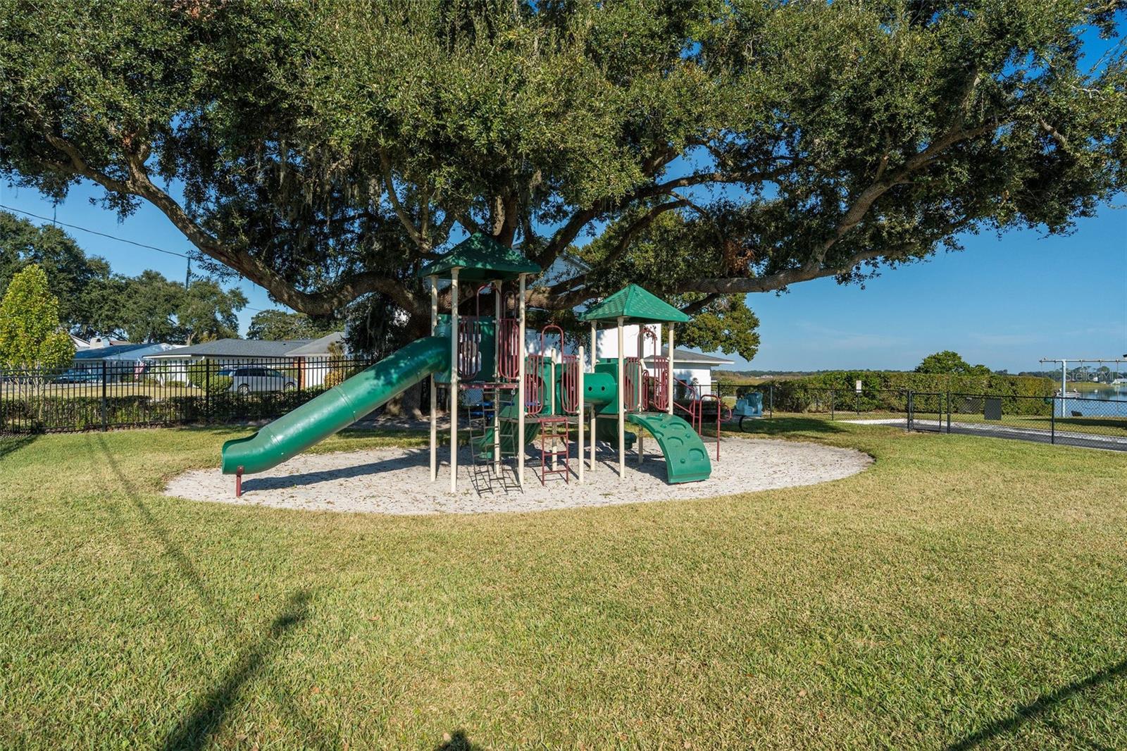 Image 51 of 52 For 5013 Monet Avenue