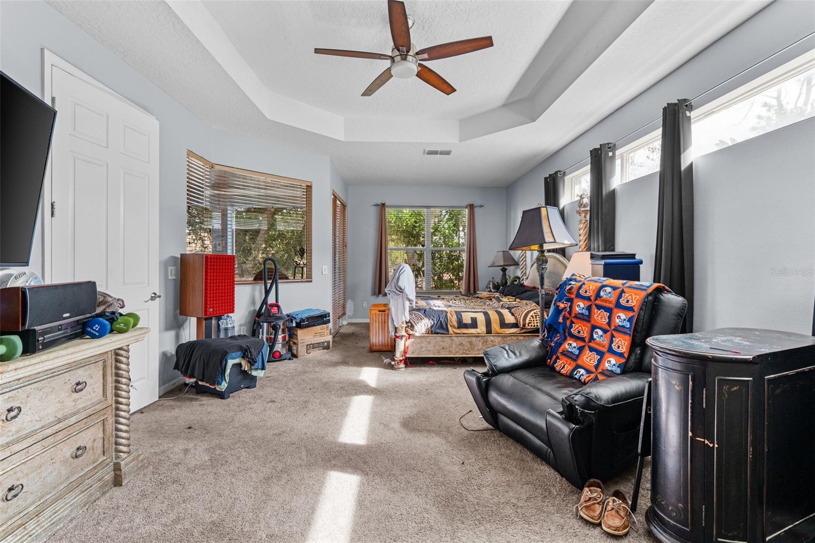 Image 21 of 42 For 1381 Shelter Rock Road