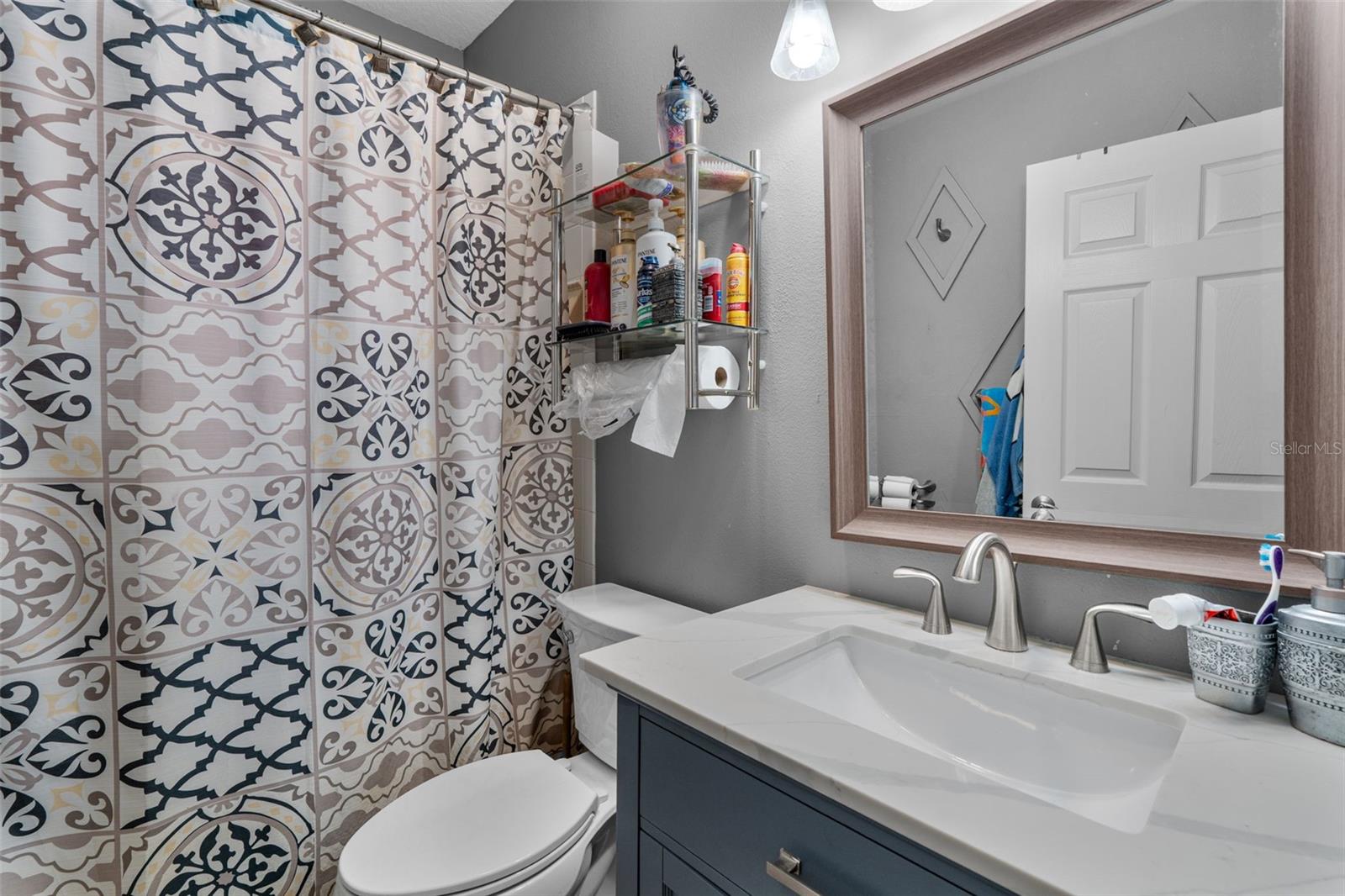 Image 29 of 42 For 1381 Shelter Rock Road