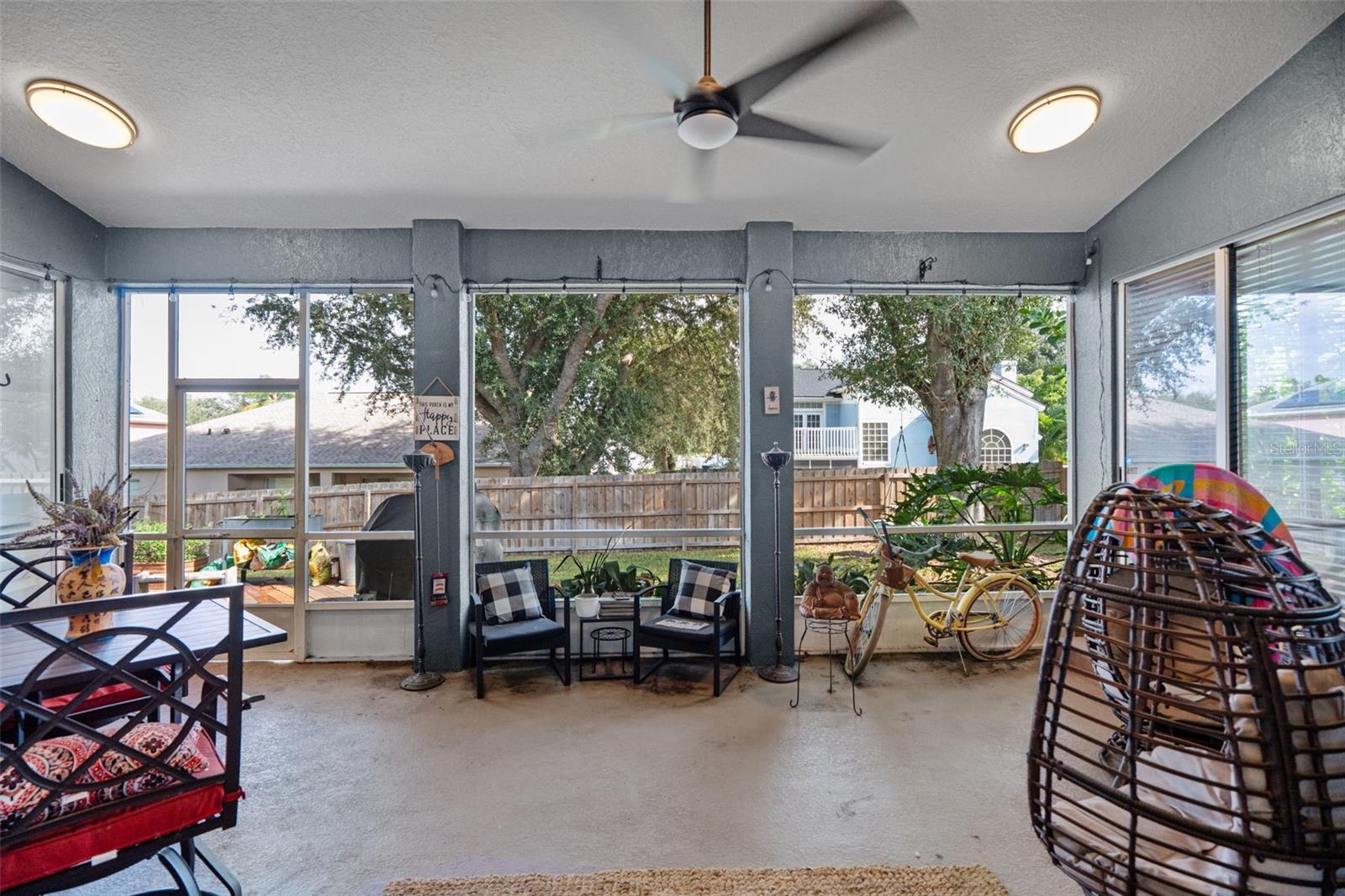 Image 33 of 42 For 1381 Shelter Rock Road