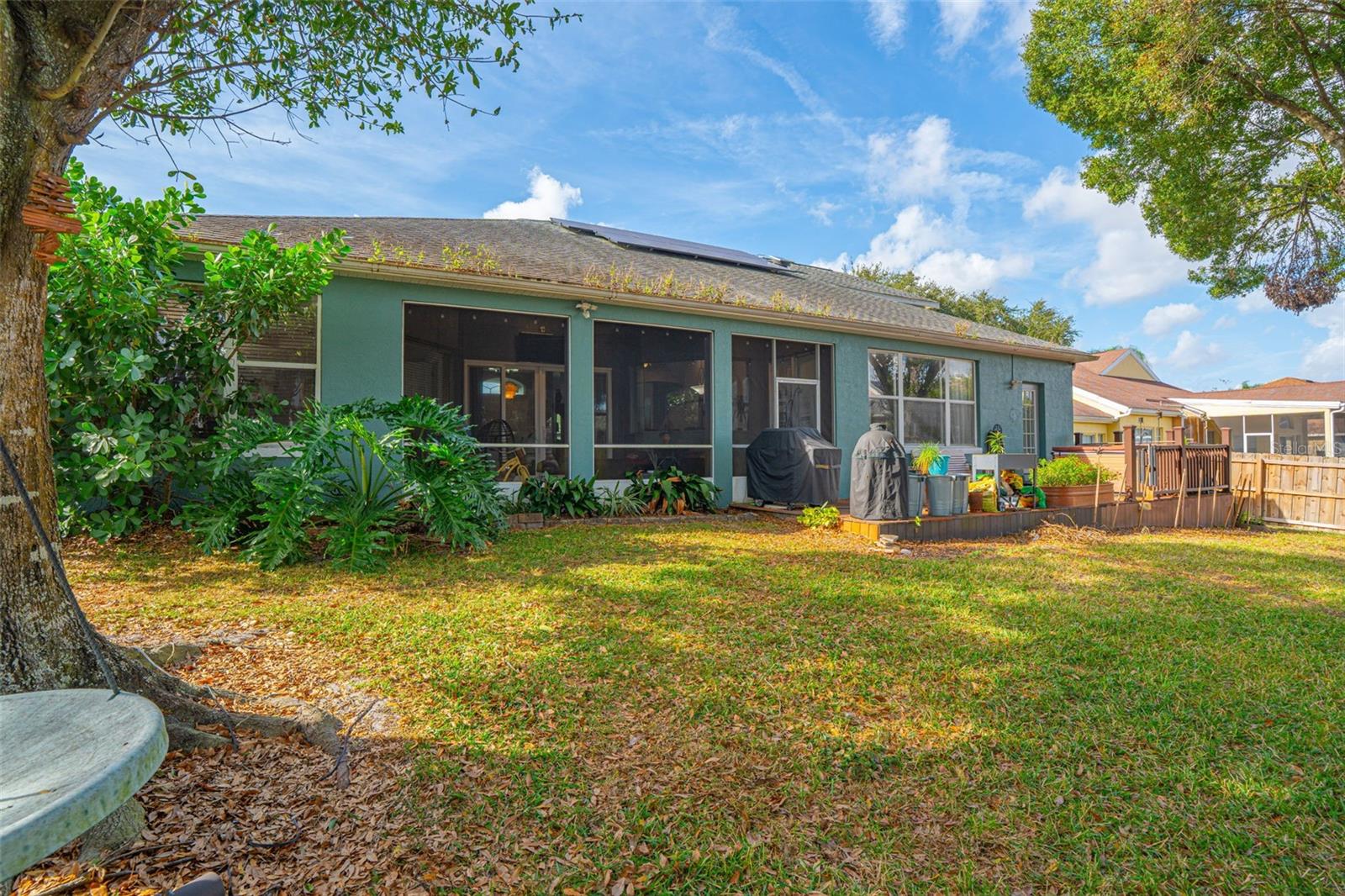 Image 40 of 42 For 1381 Shelter Rock Road