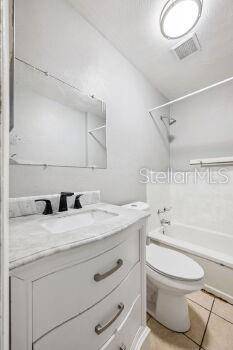 Image 10 of 11 For 907 Center Street 4