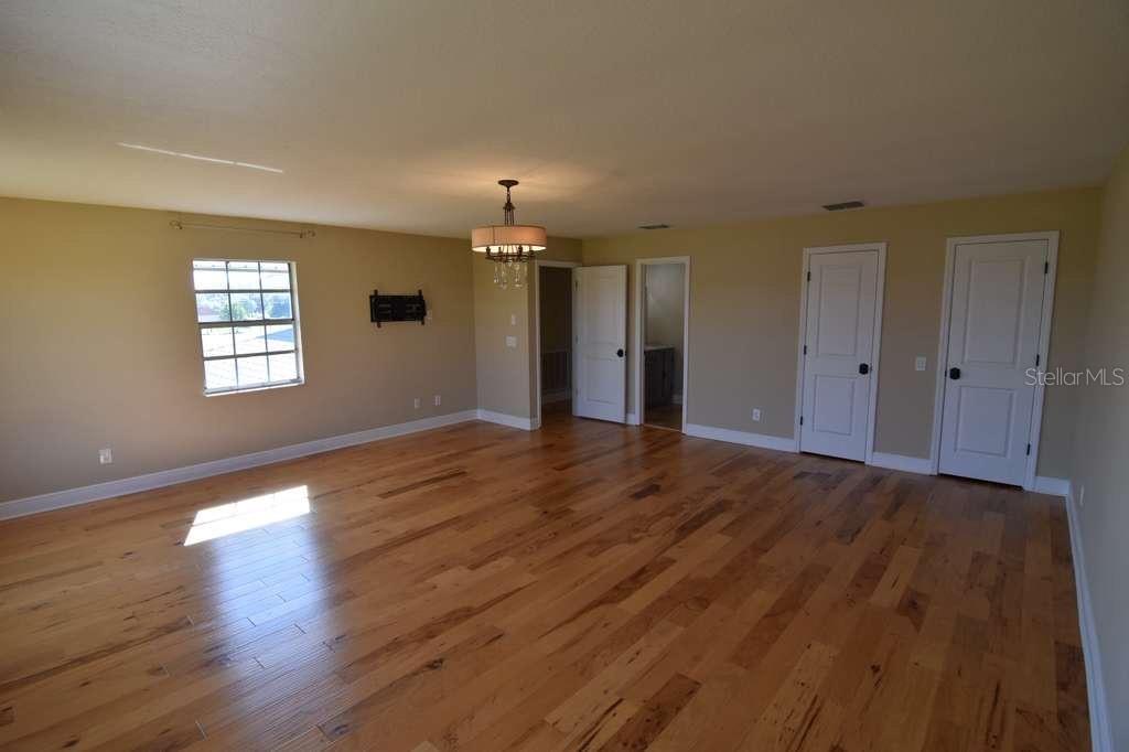 Image 14 of 24 For 3233 Hickory Tree Road