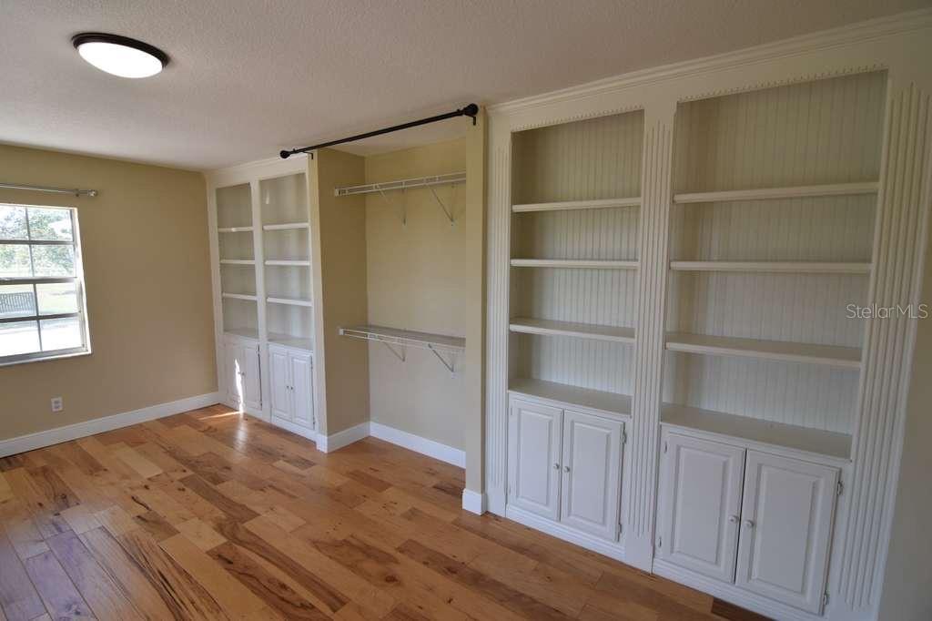 Image 5 of 24 For 3233 Hickory Tree Road