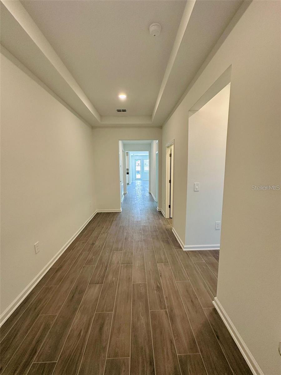 Image 13 of 26 For 2665 Armstrong Avenue