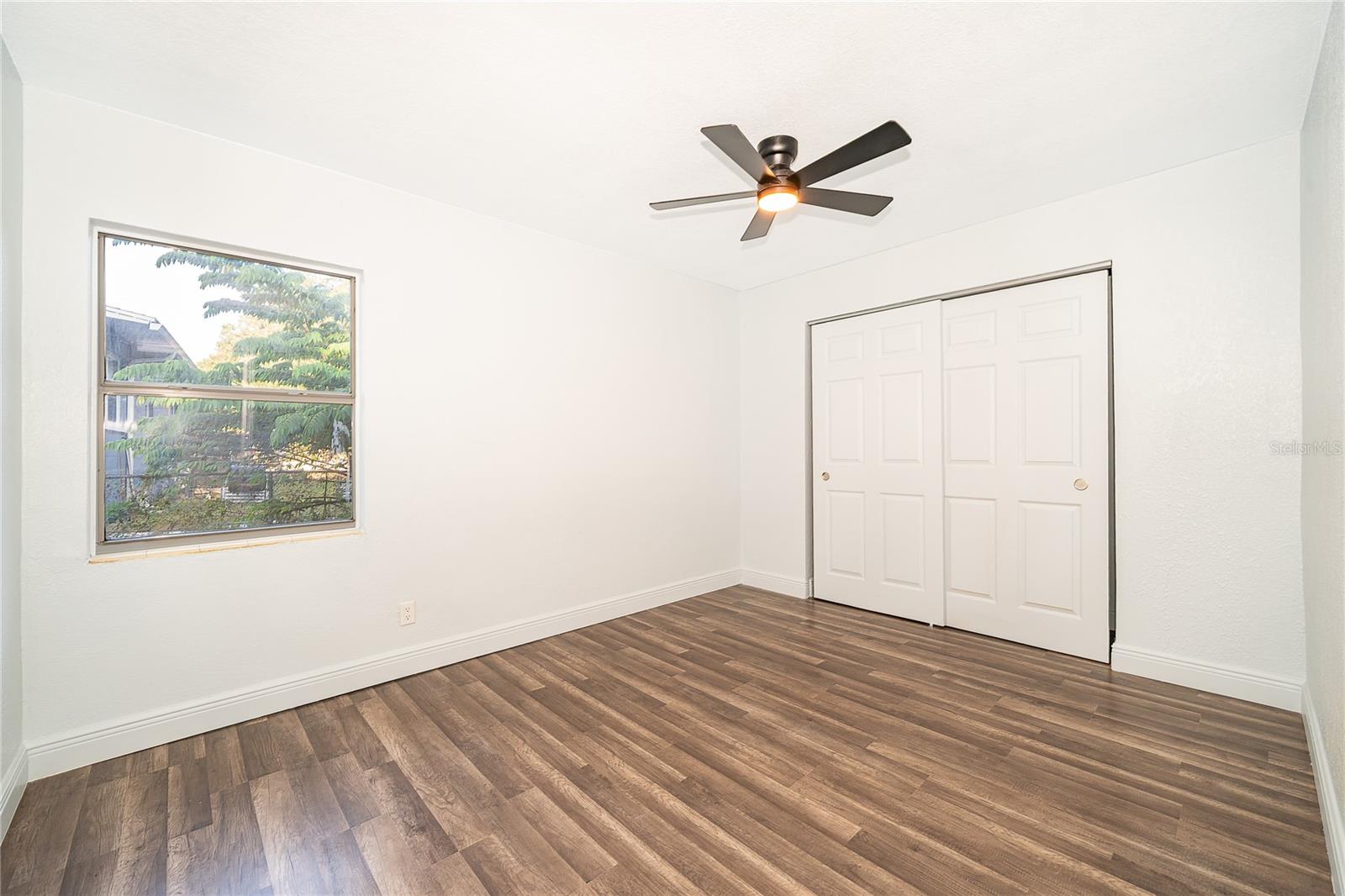 Image 16 of 24 For 520 Hillside Drive