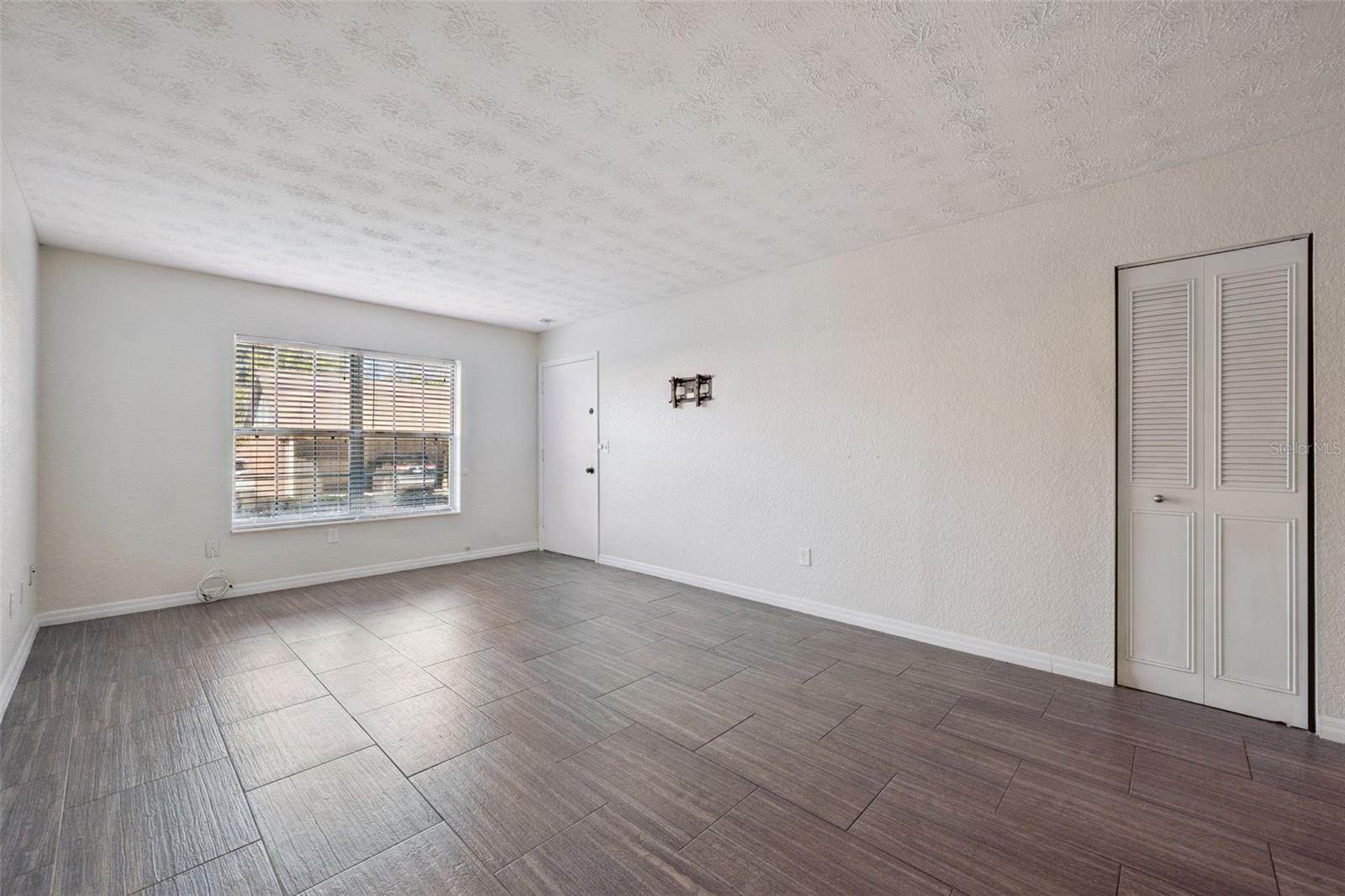 Image 10 of 57 For 5363 Hansel Avenue 9