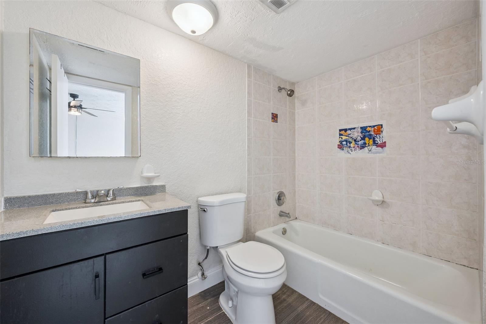 Image 18 of 57 For 5363 Hansel Avenue 9