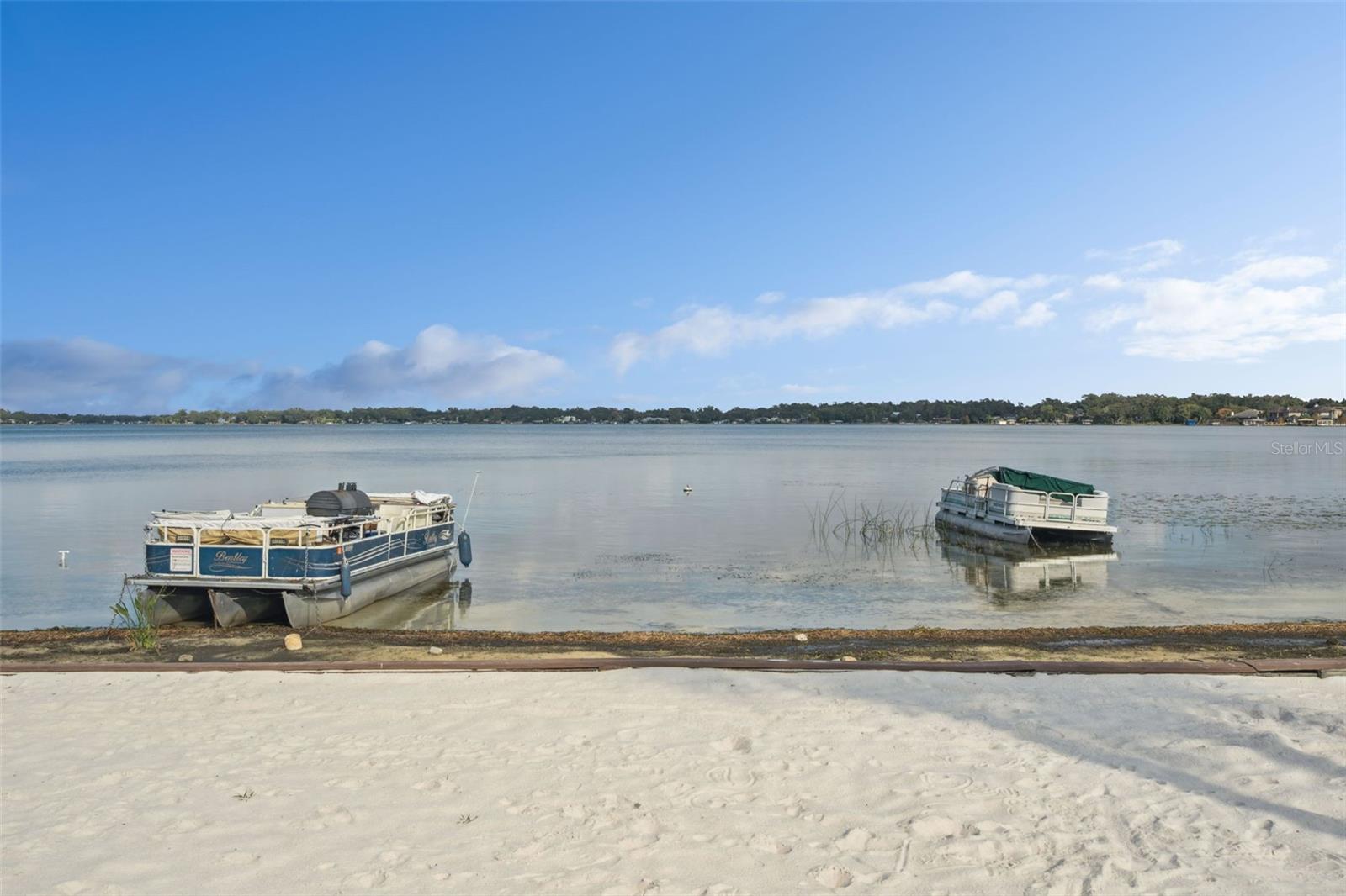 Image 25 of 57 For 5363 Hansel Avenue 9