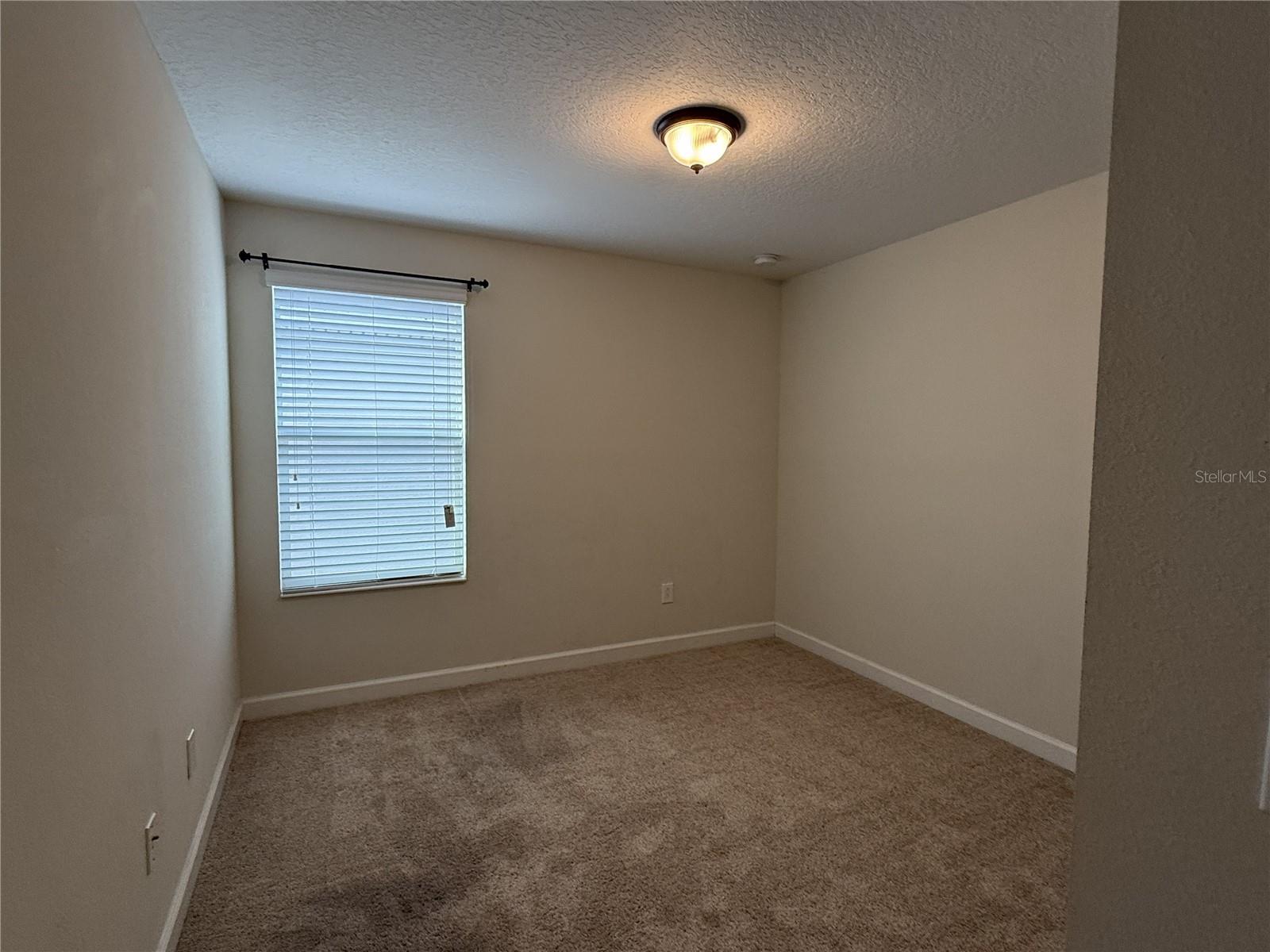 Image 17 of 28 For 11818 Epic Avenue