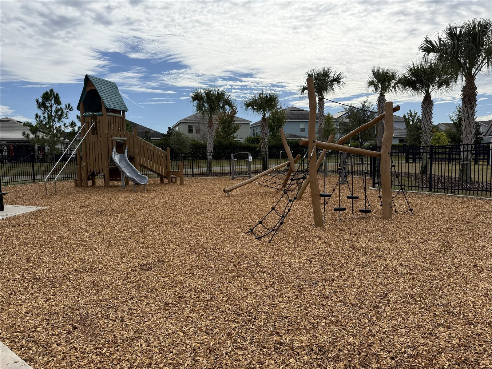 Image 27 of 28 For 11818 Epic Avenue