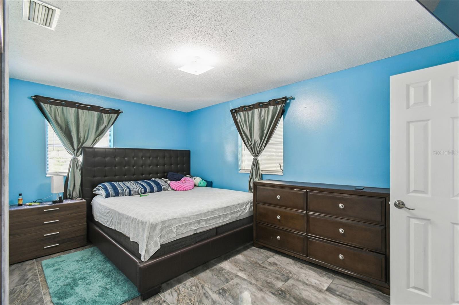 Image 18 of 56 For 25309 Carnoustie Drive