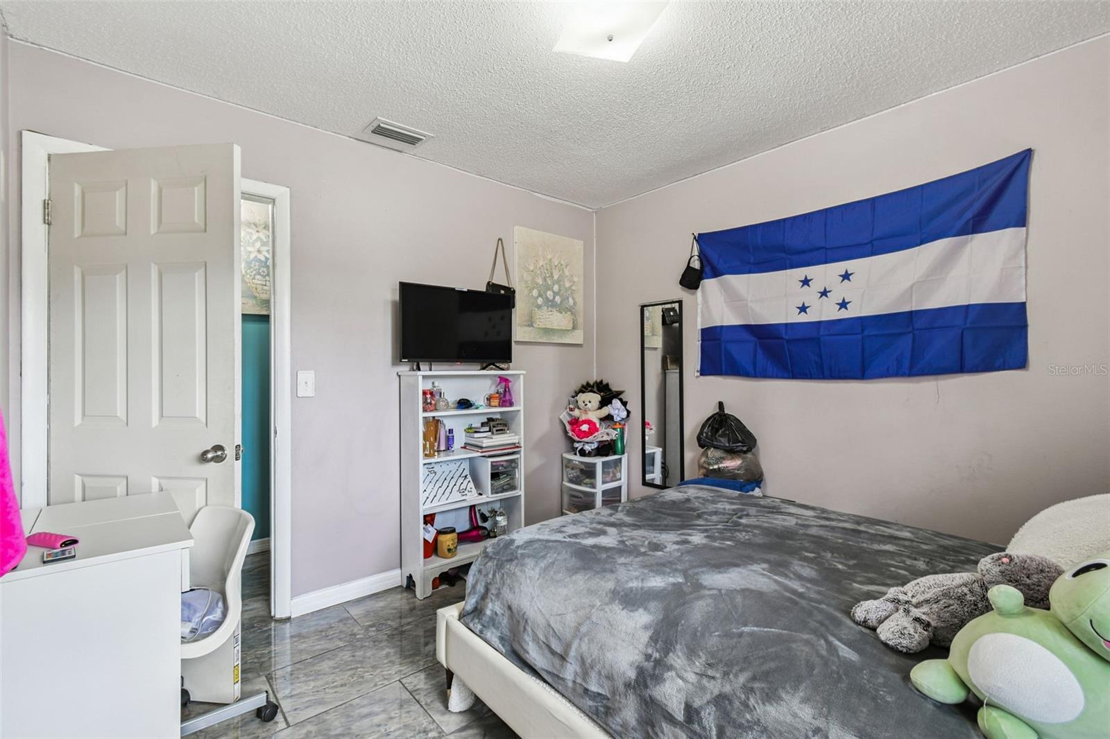 Image 27 of 56 For 25309 Carnoustie Drive