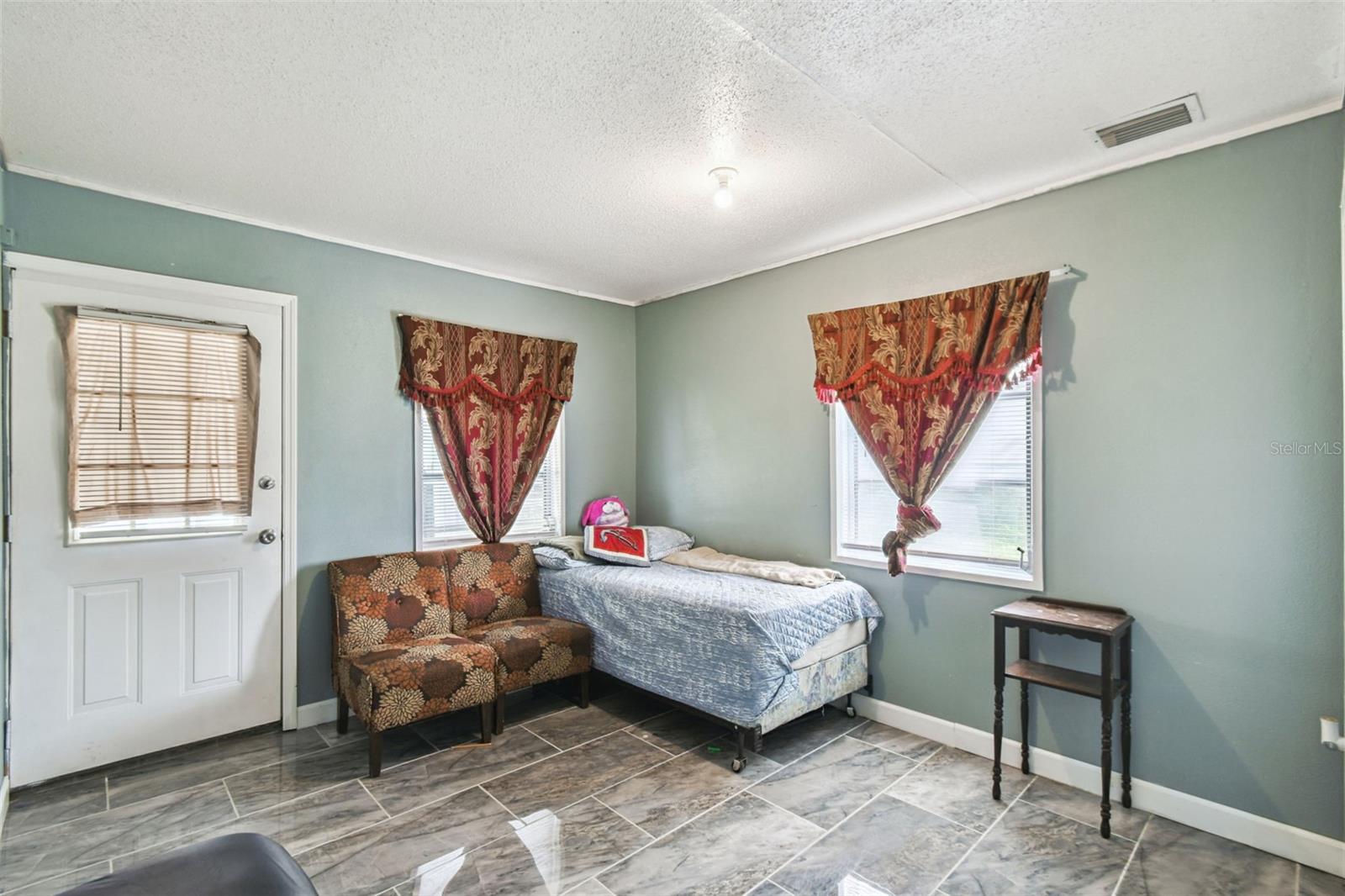 Image 33 of 56 For 25309 Carnoustie Drive