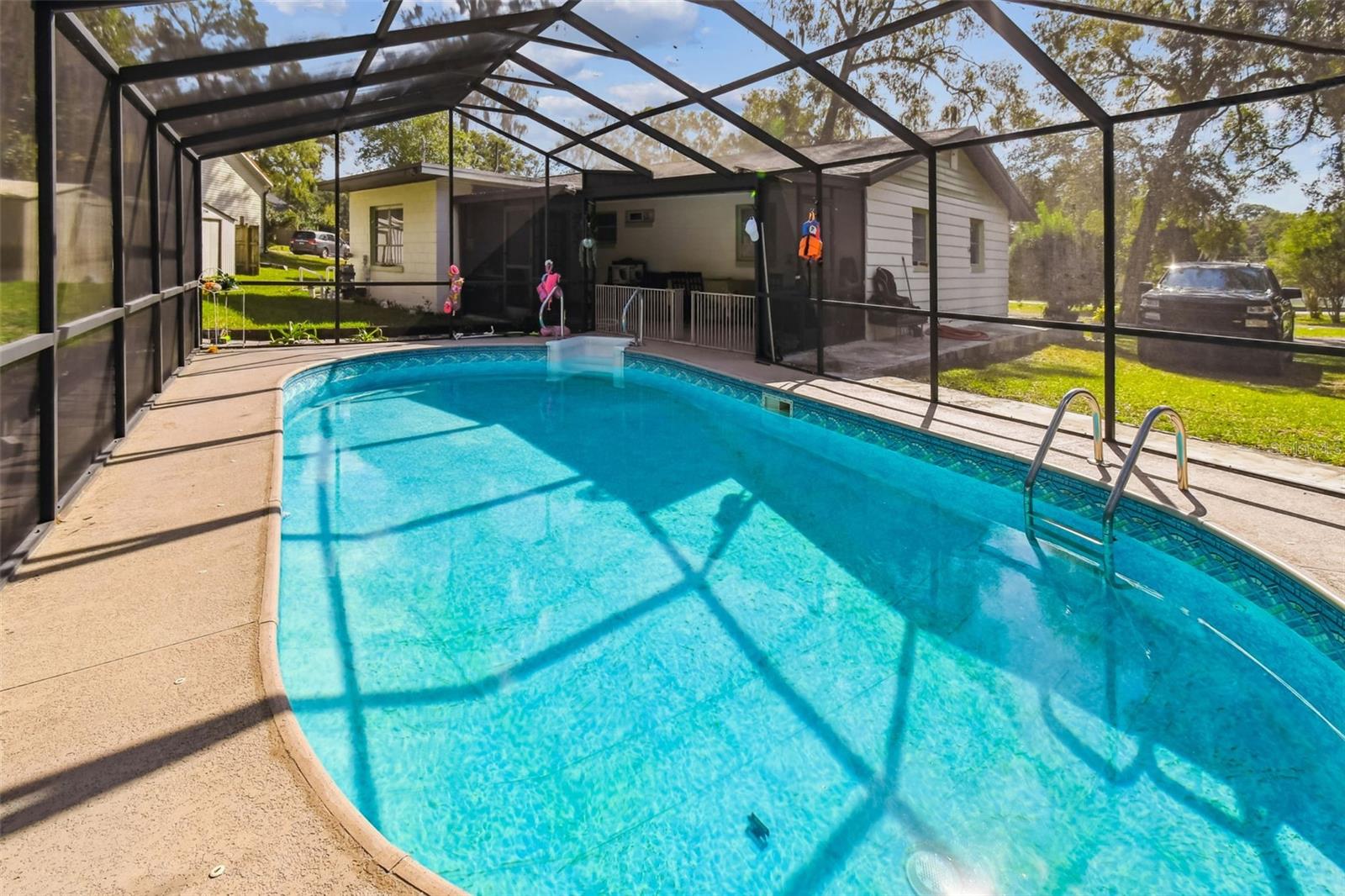 Image 40 of 56 For 25309 Carnoustie Drive