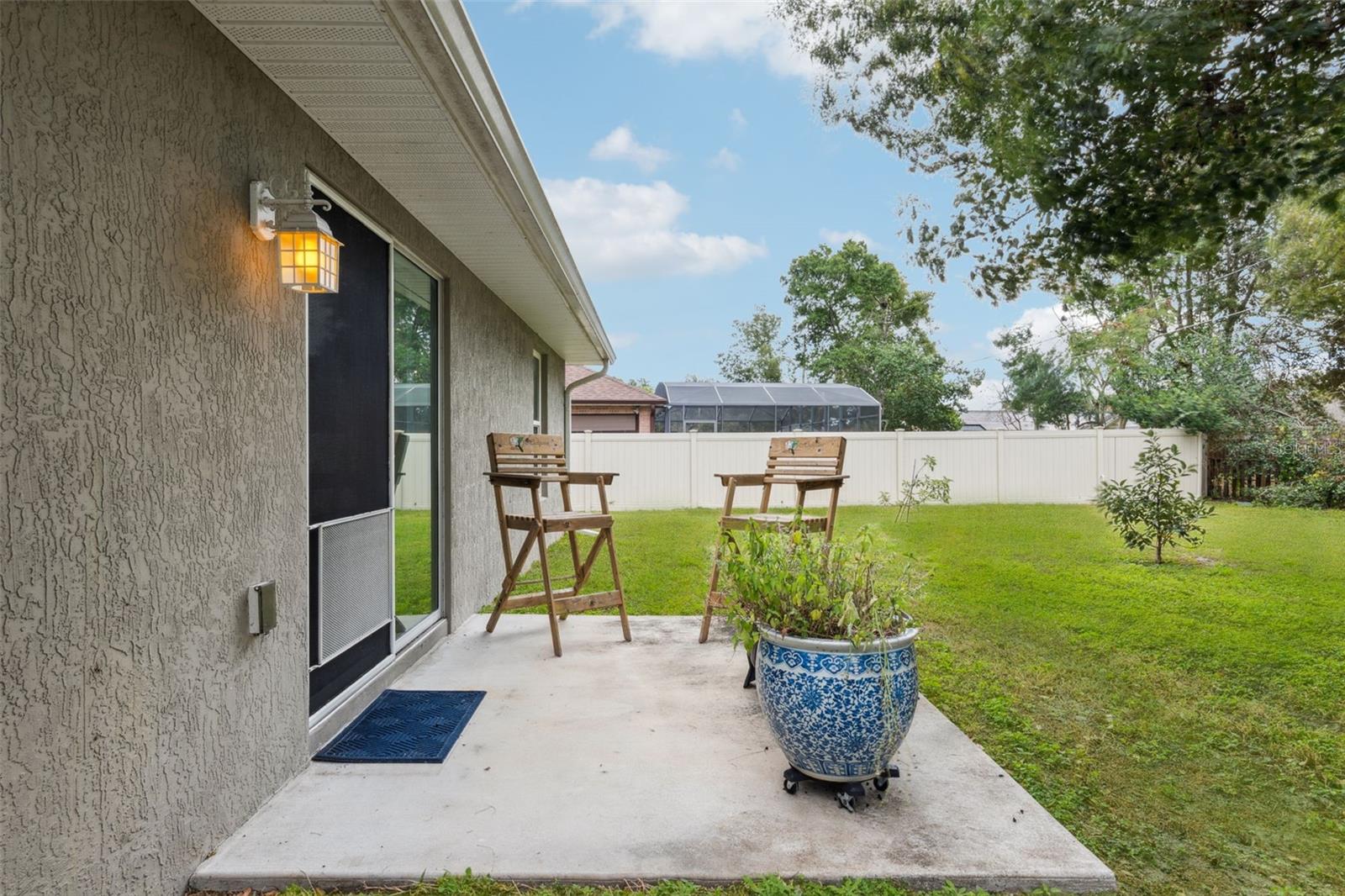 Image 18 of 19 For 1049 Pinder Street