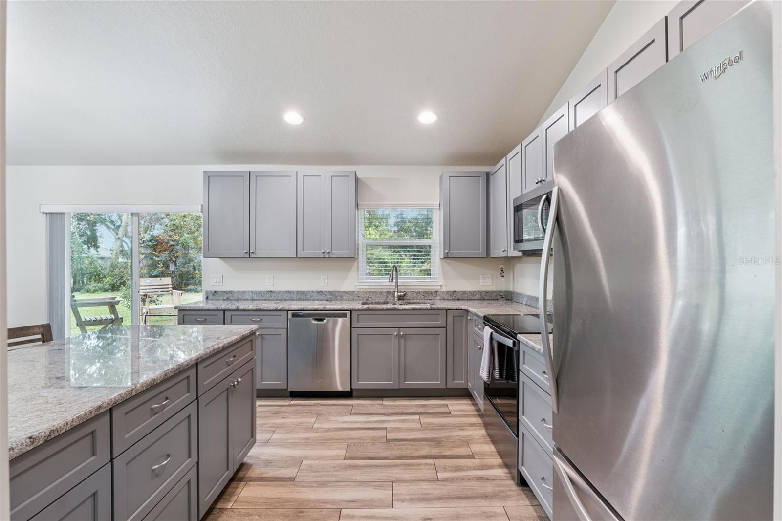 Image 7 of 19 For 1049 Pinder Street