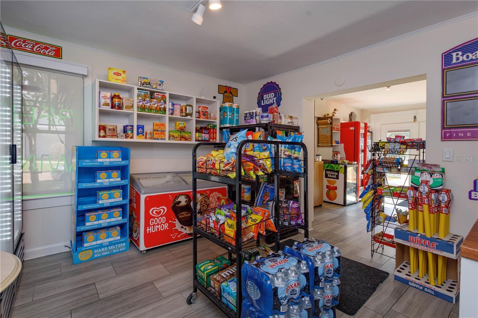 Image 15 of 22 For 300 Eola Drive