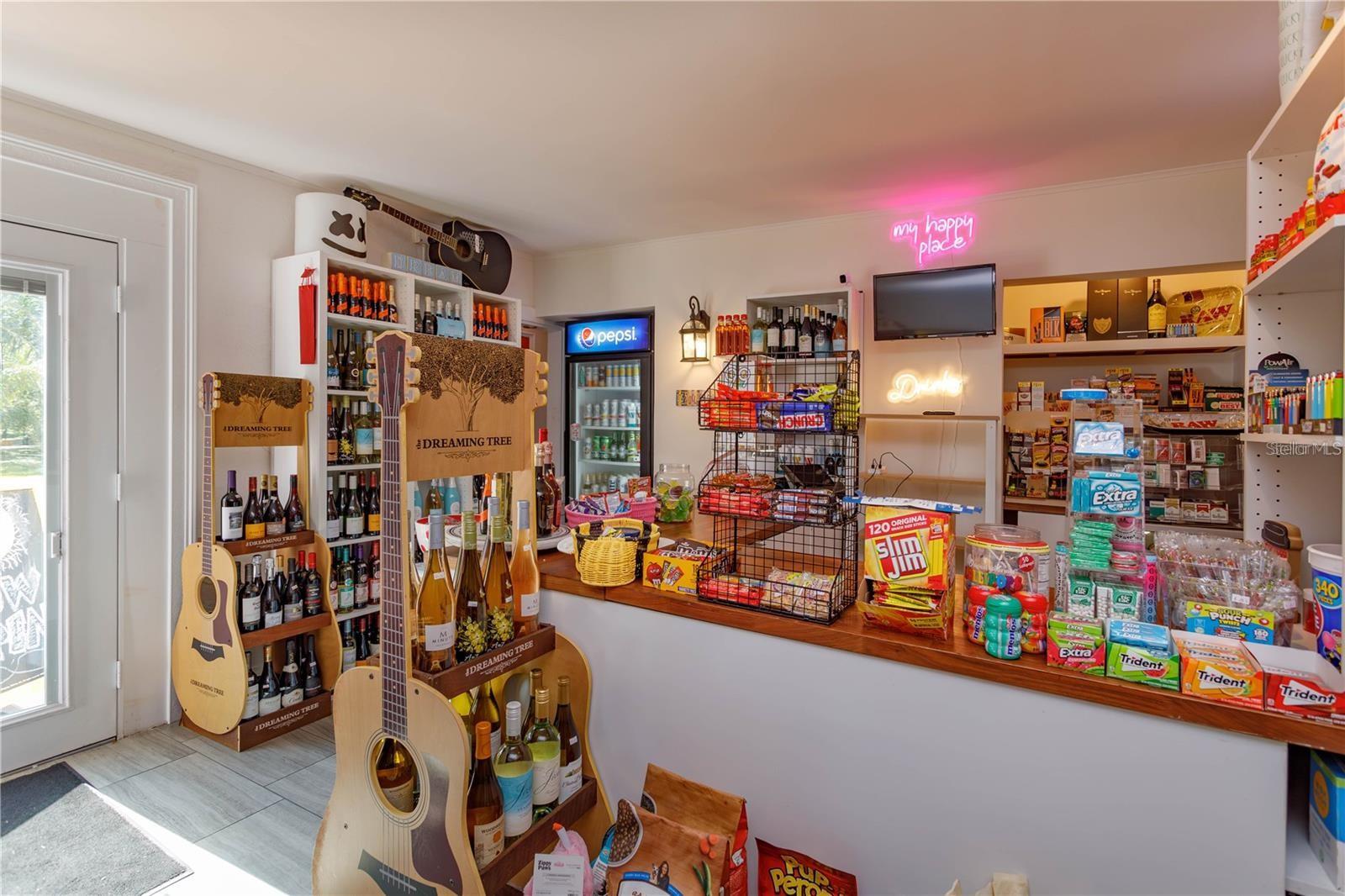 Image 17 of 22 For 300 Eola Drive