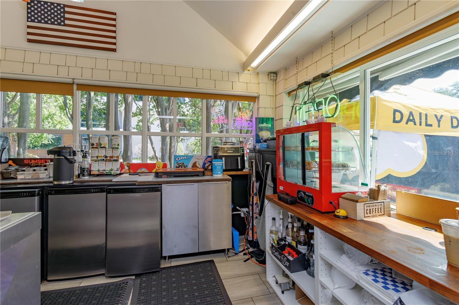 Image 7 of 22 For 300 Eola Drive