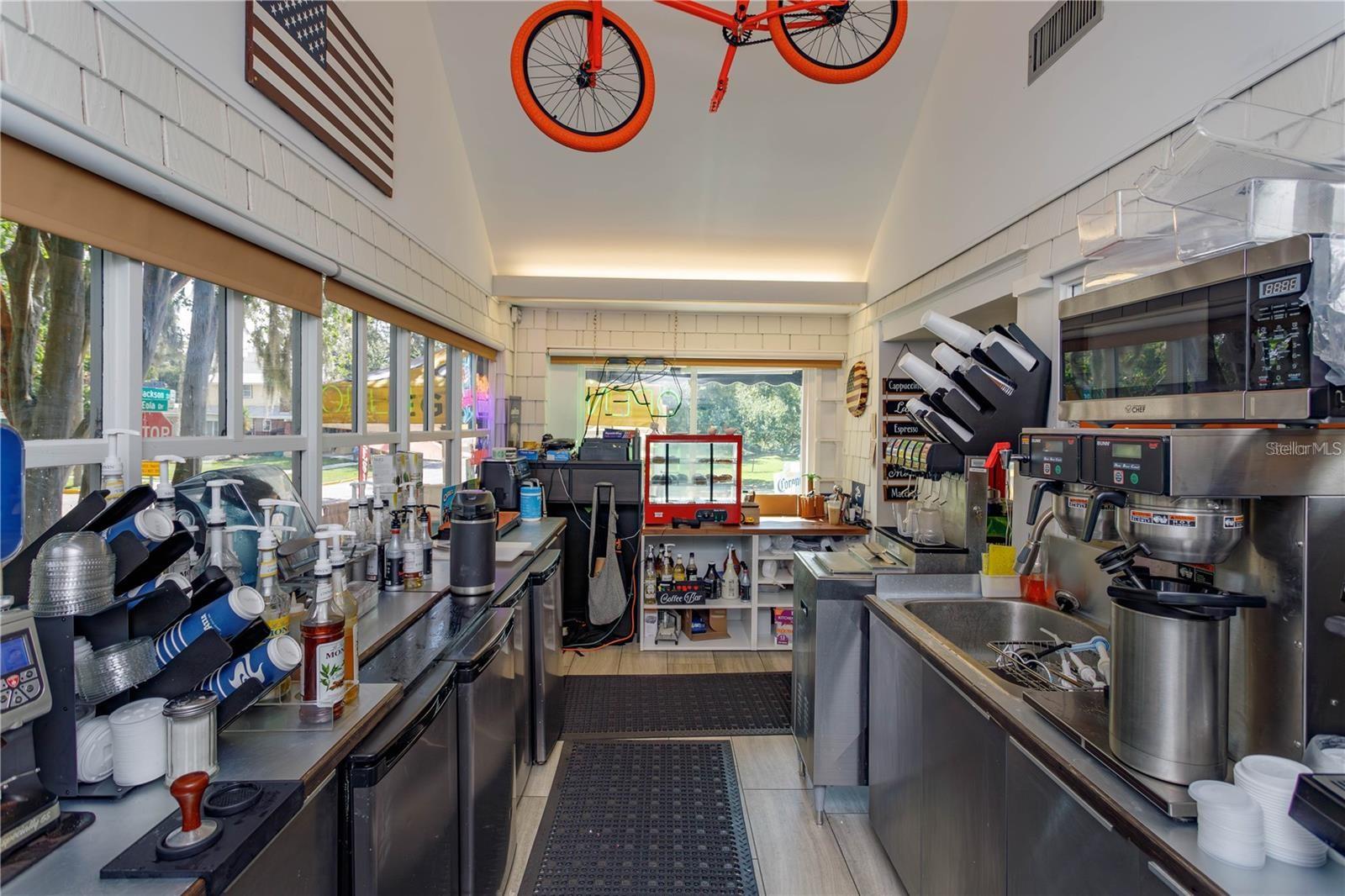 Image 8 of 22 For 300 Eola Drive