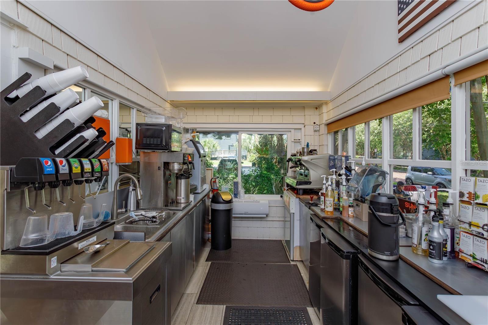 Image 9 of 22 For 300 Eola Drive