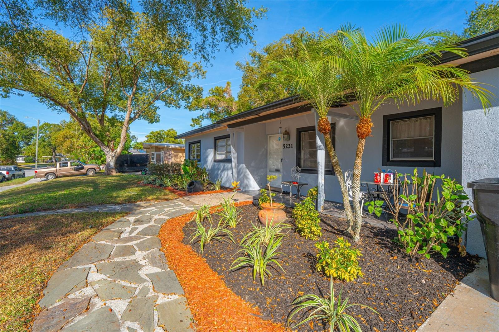 Image 32 of 44 For 5221 Chenault Avenue