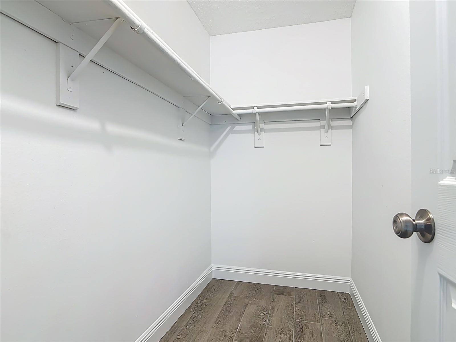 Image 19 of 44 For 2821 Sweet Springs Street