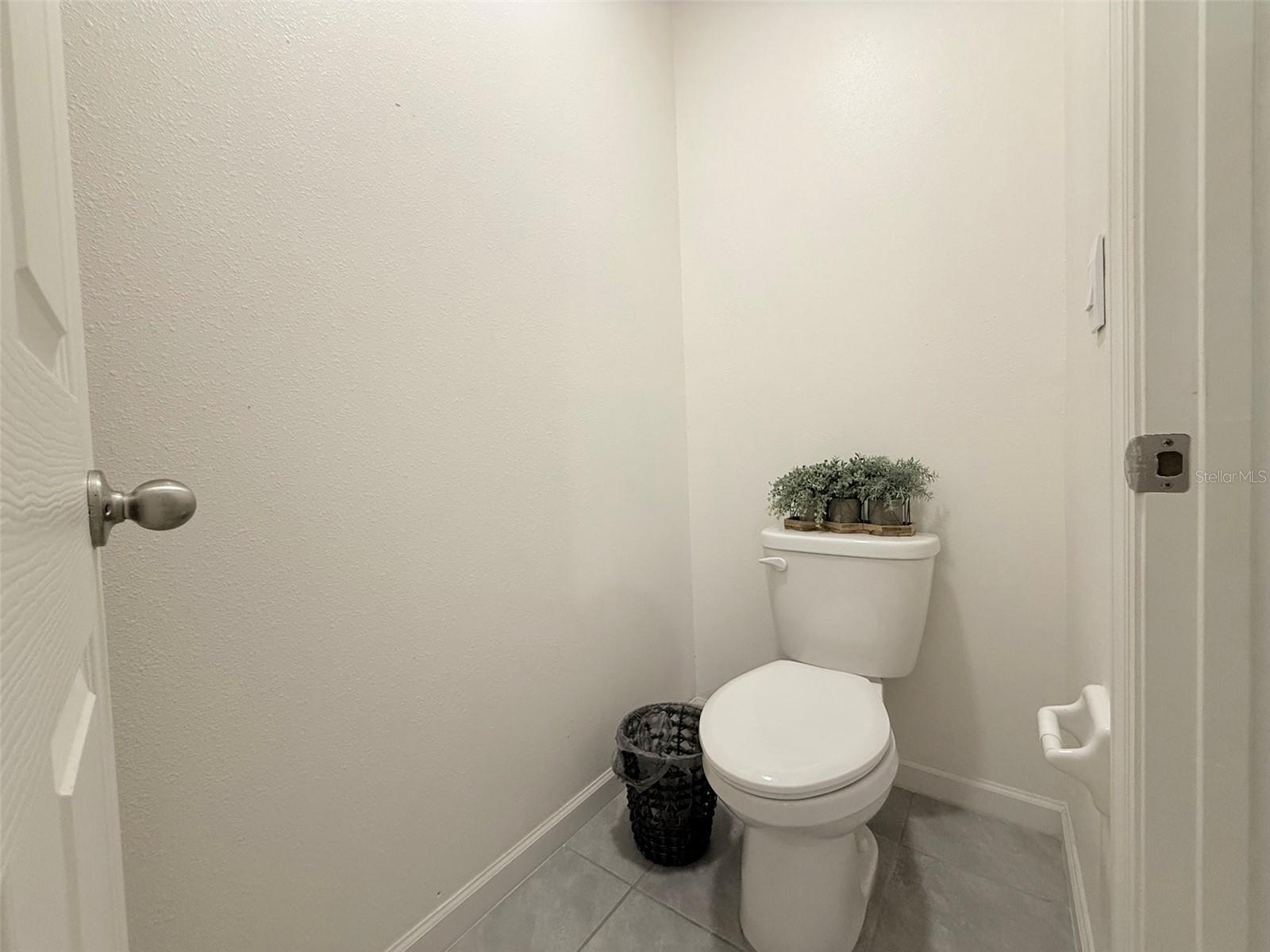 Image 18 of 37 For 517 Lacroix Avenue