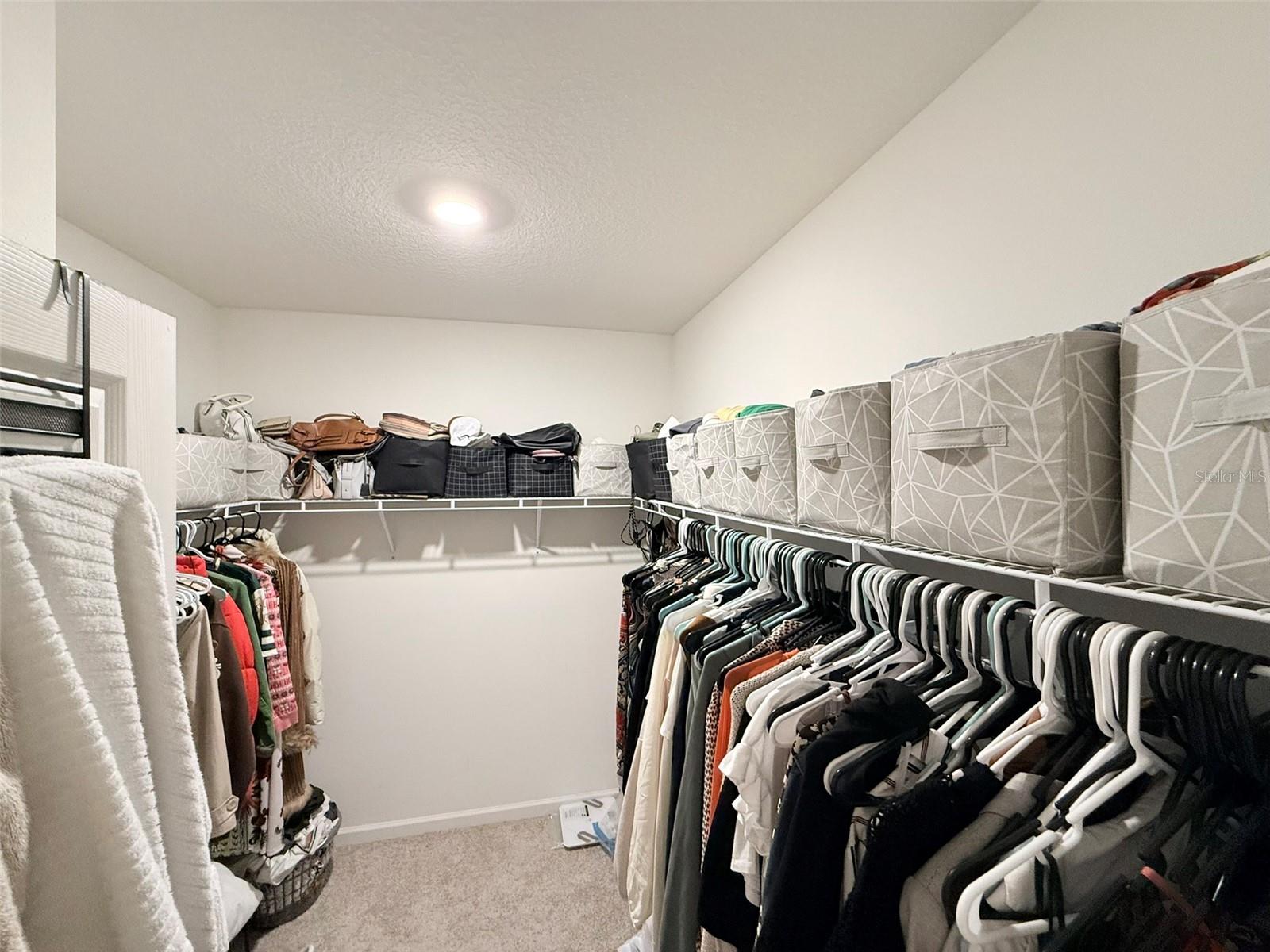 Image 19 of 37 For 517 Lacroix Avenue