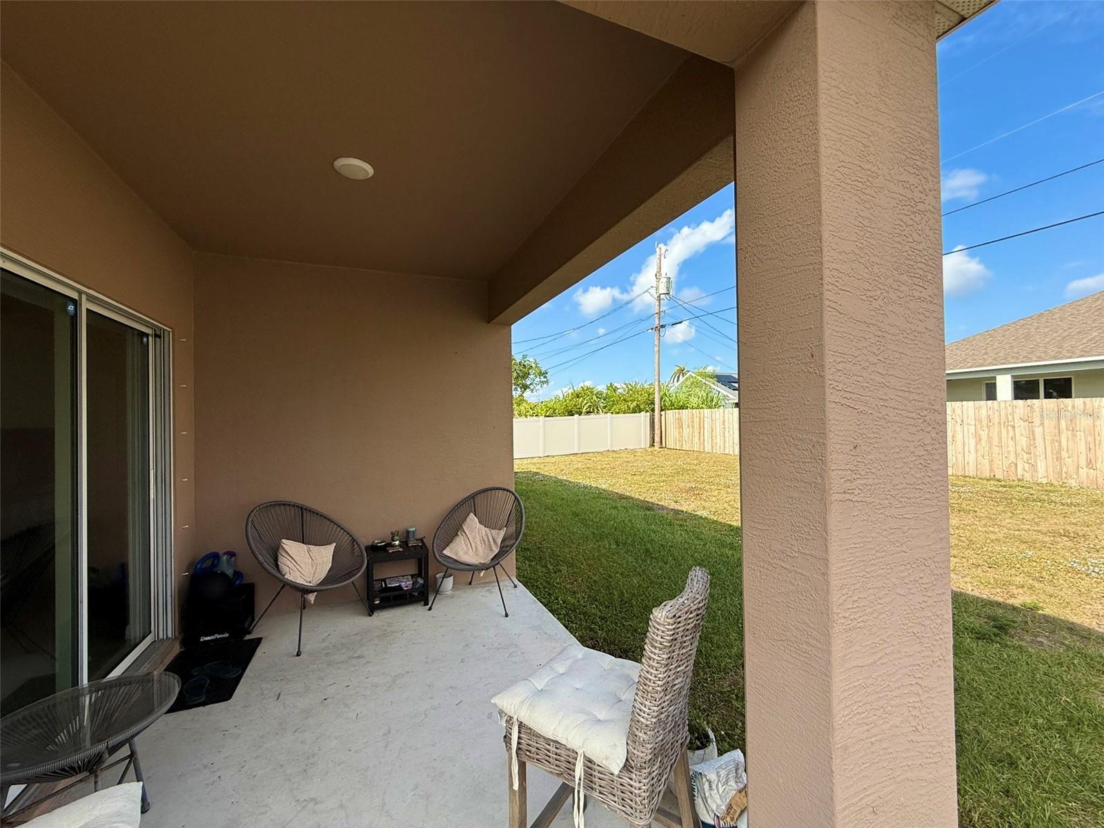 Image 34 of 37 For 517 Lacroix Avenue