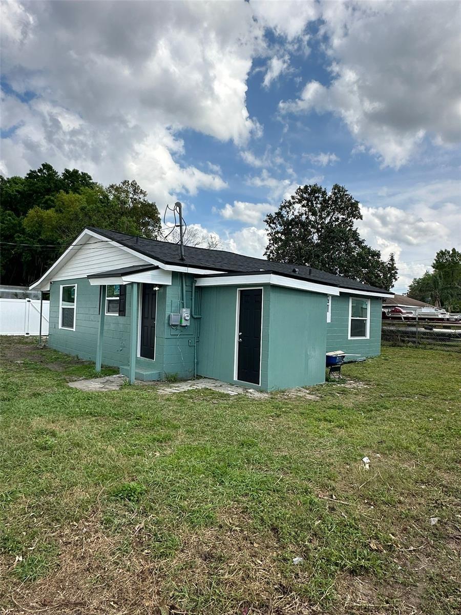 Image 18 of 18 For 2015 Laurel Street