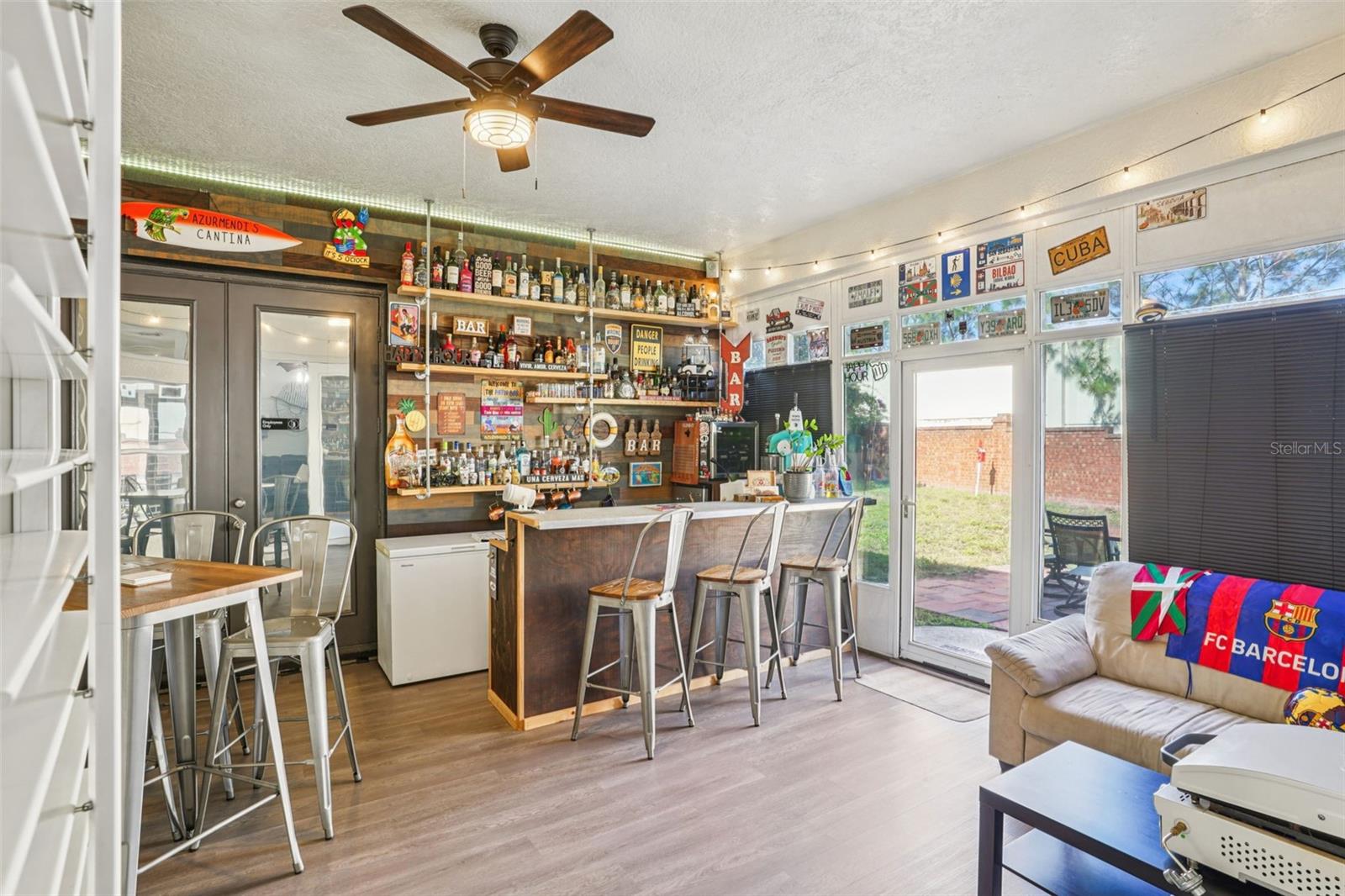 Image 31 of 49 For 847 Cura Court