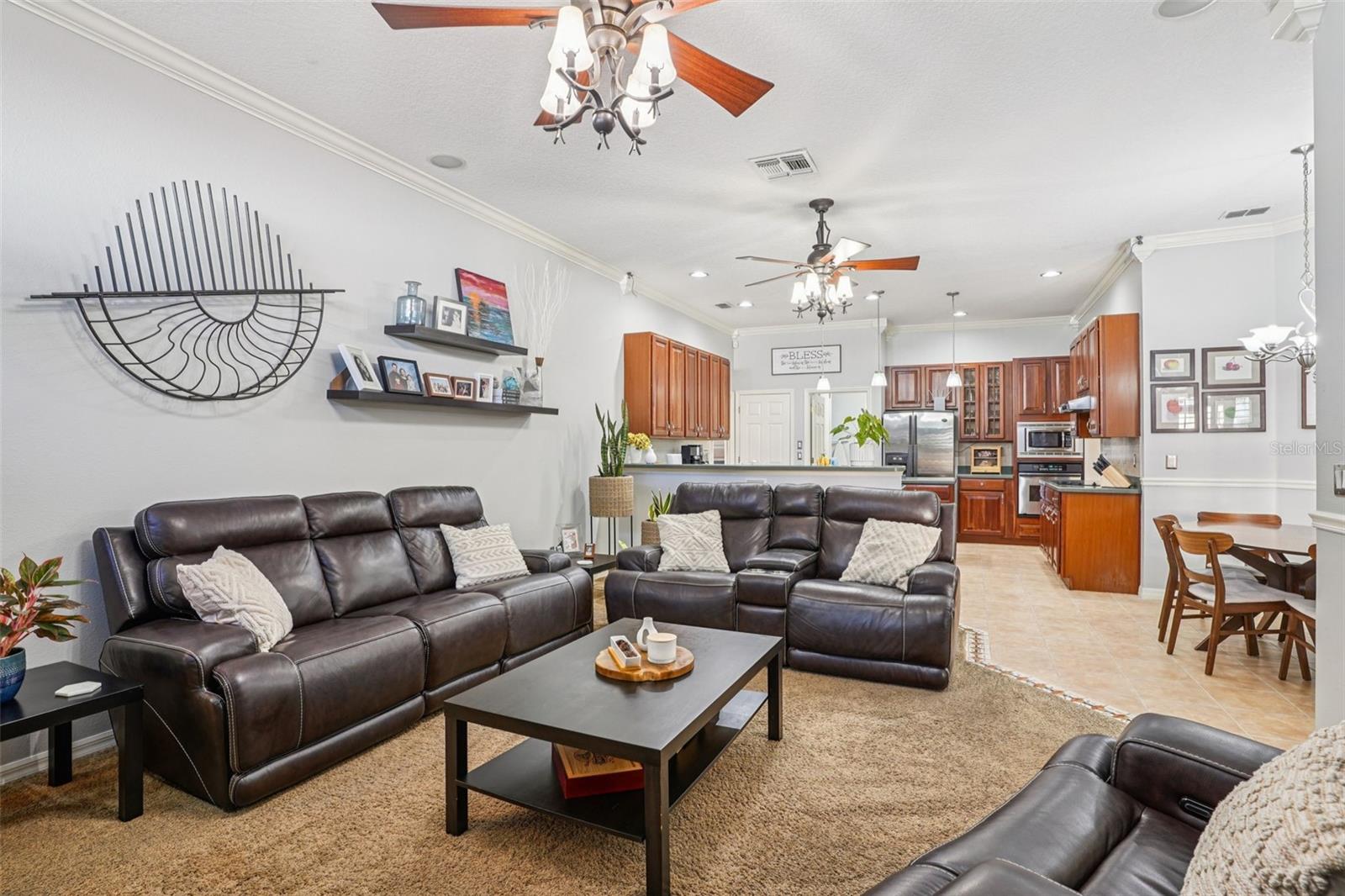 Image 9 of 49 For 847 Cura Court