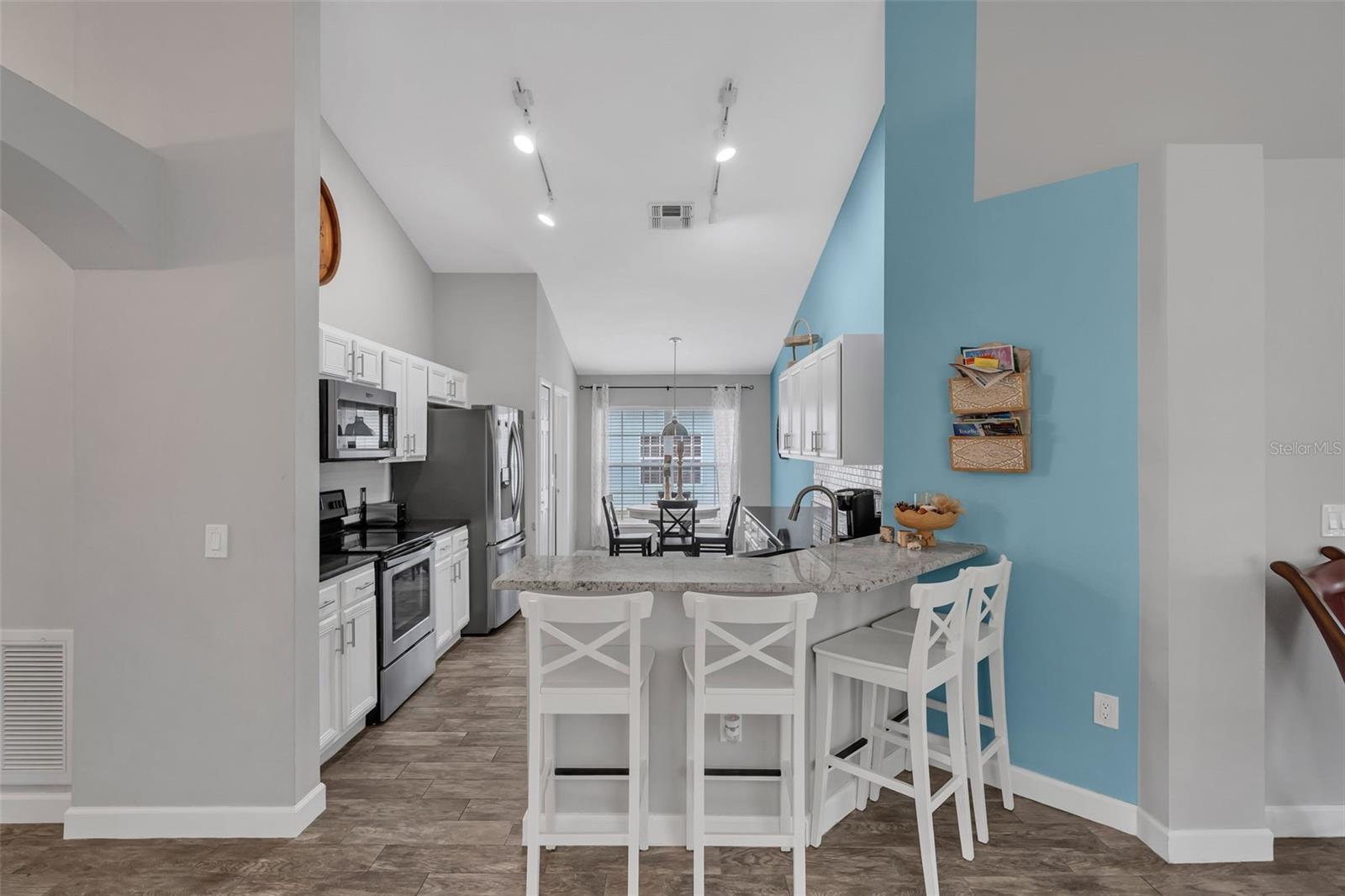 Image 10 of 46 For 7906 Golden Pond Circle