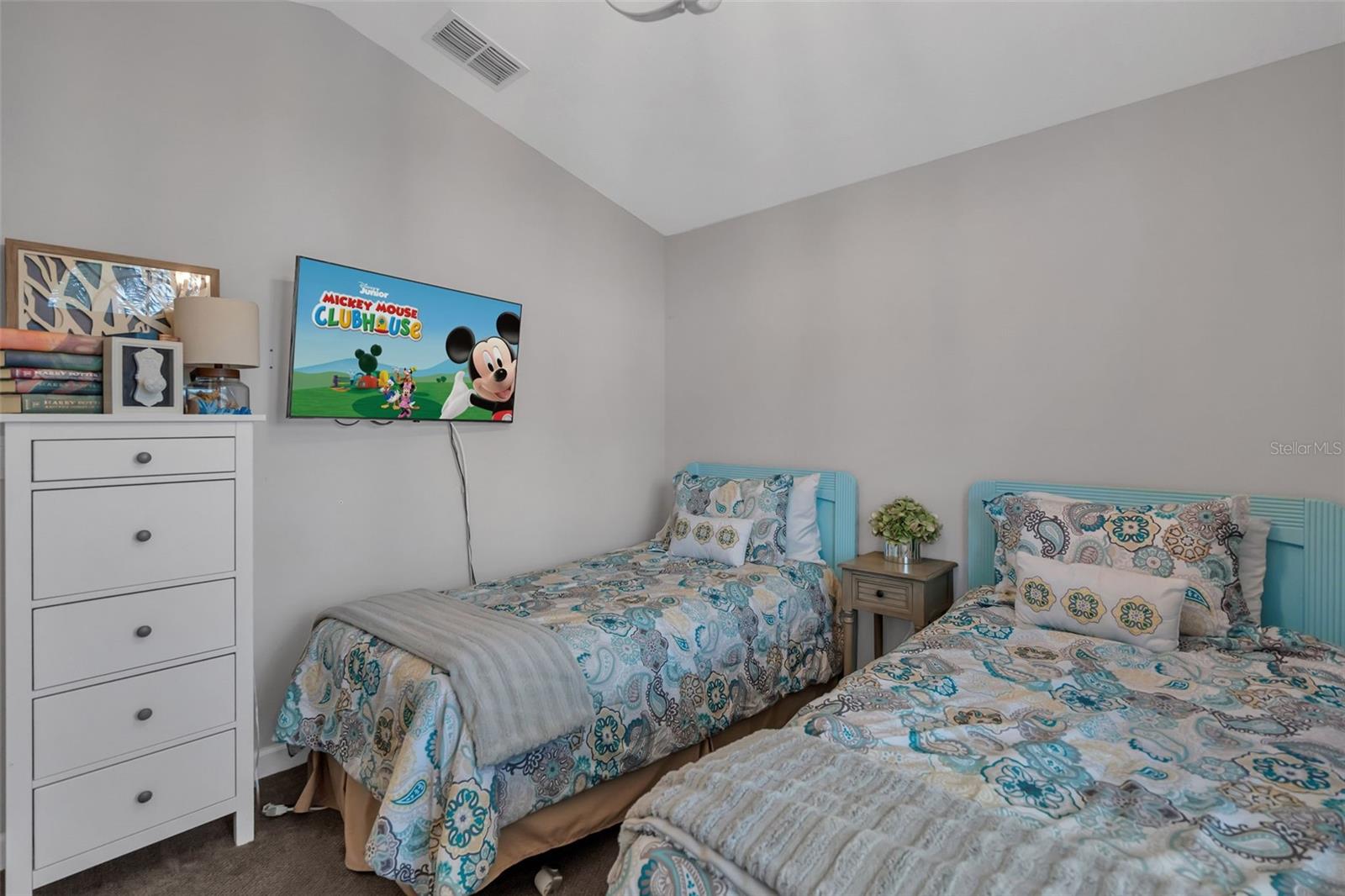 Image 17 of 46 For 7906 Golden Pond Circle