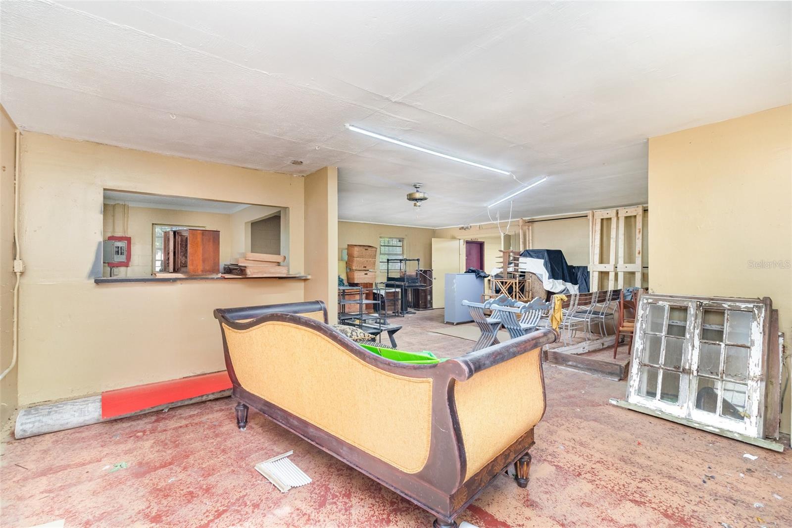 Image 23 of 33 For 2516 Sanford Avenue