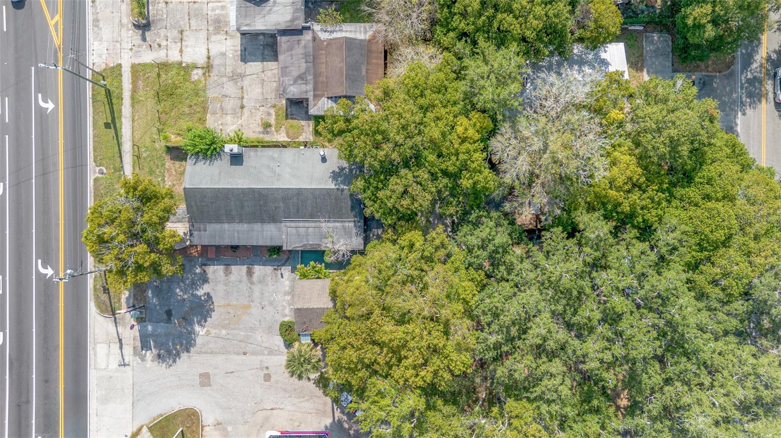 Image 31 of 33 For 2516 Sanford Avenue