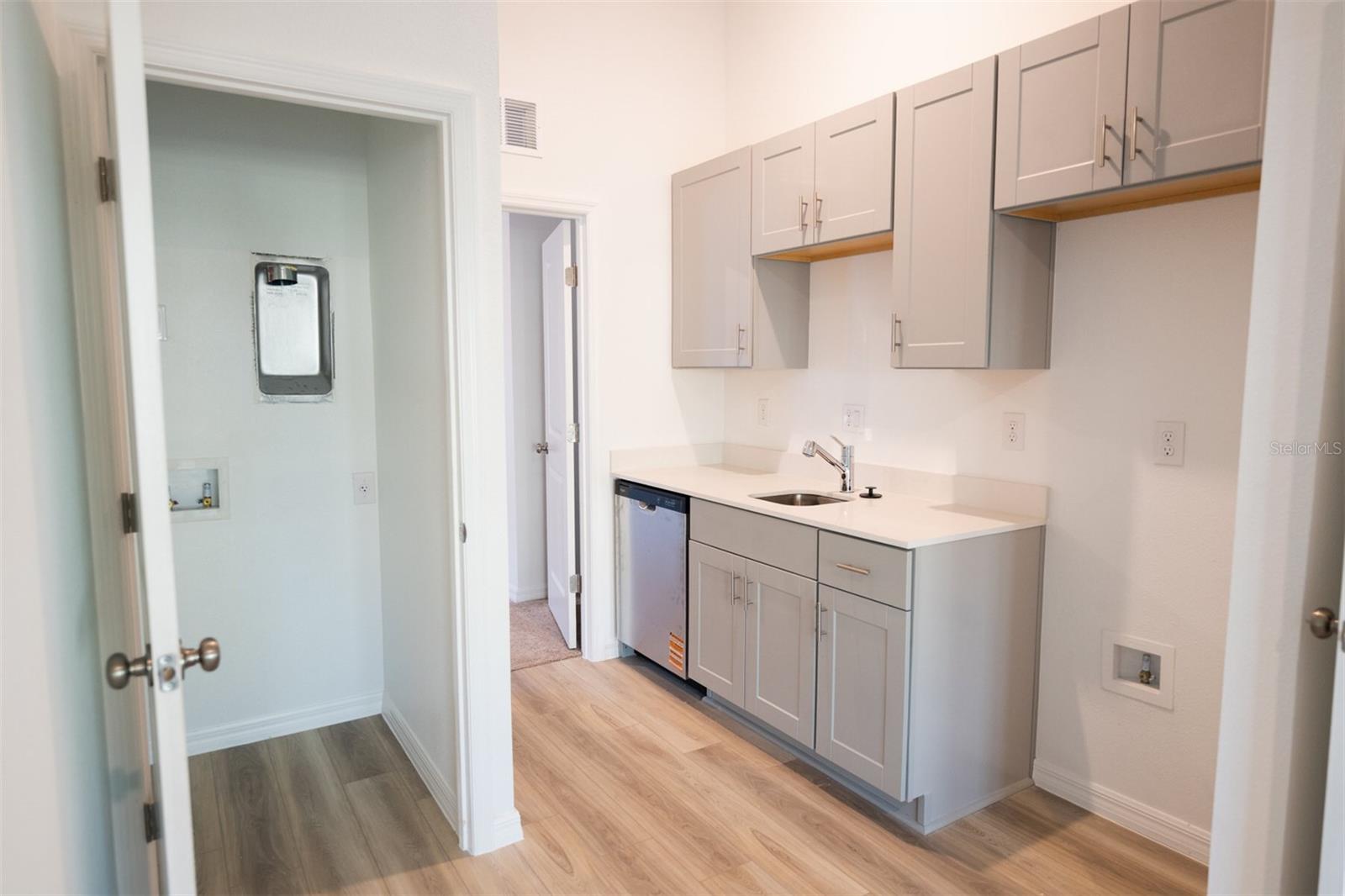 Image 12 of 61 For 4124 River Beacon Boulevard