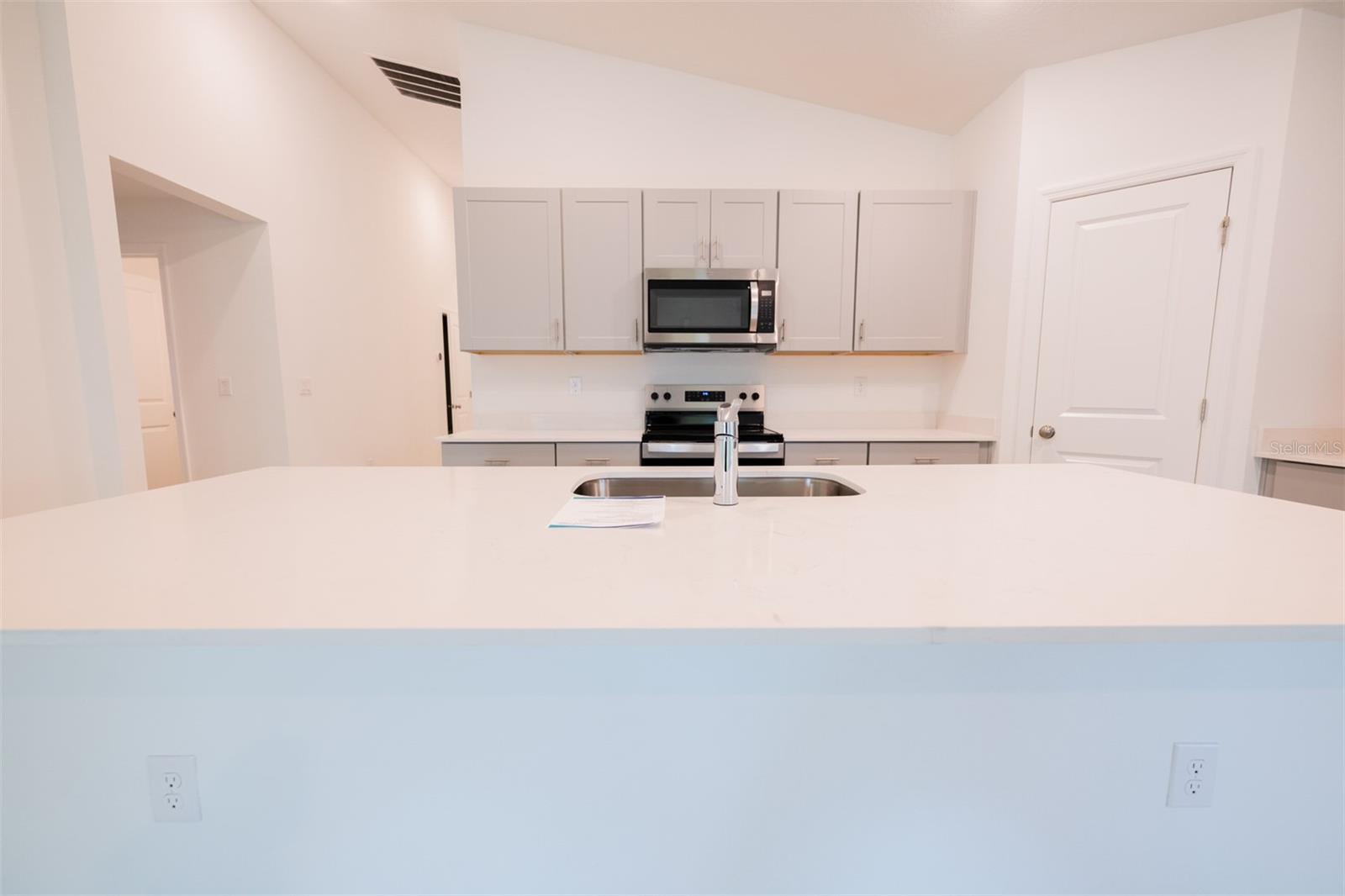 Image 14 of 61 For 4124 River Beacon Boulevard