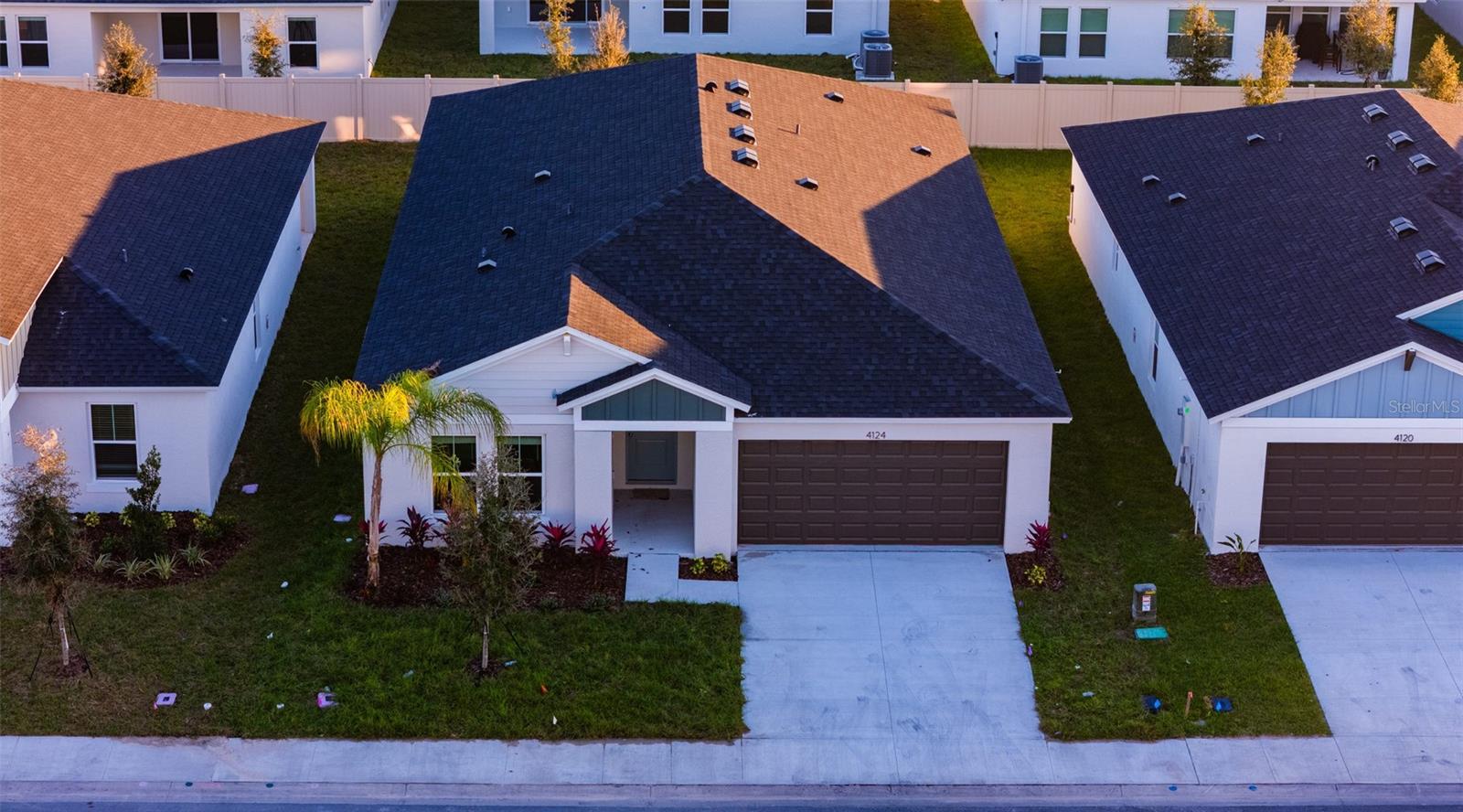 Image 24 of 61 For 4124 River Beacon Boulevard