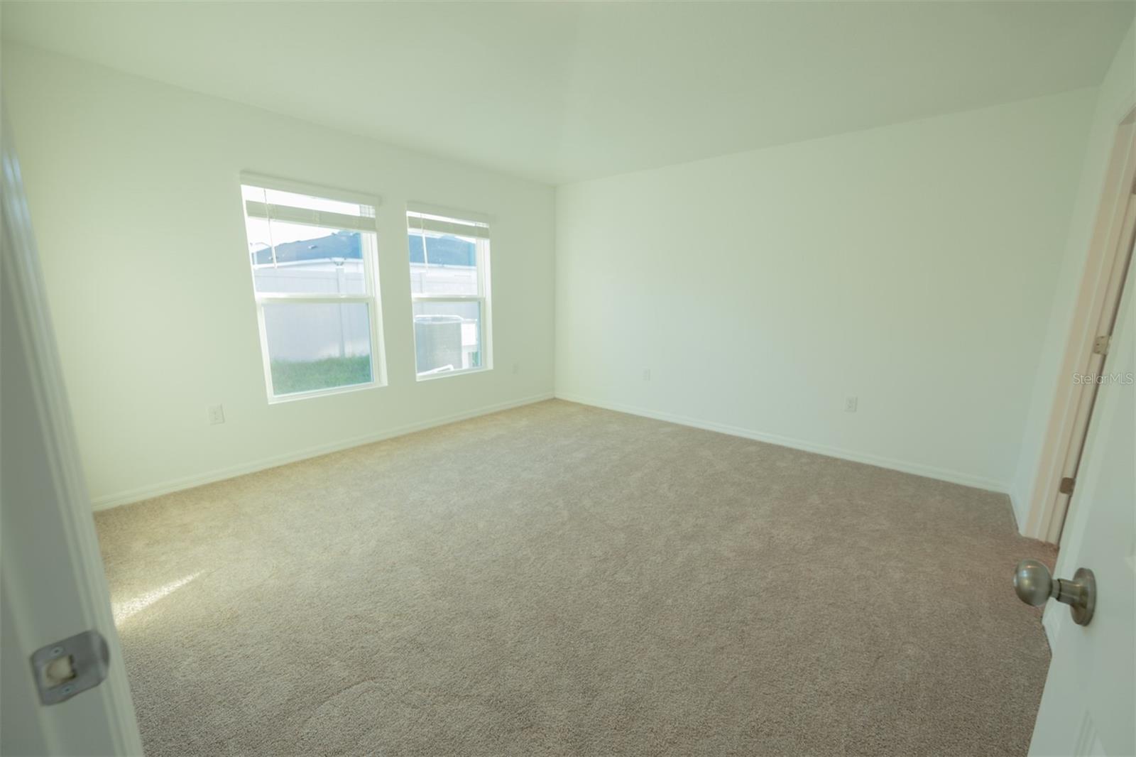 Image 33 of 61 For 4124 River Beacon Boulevard