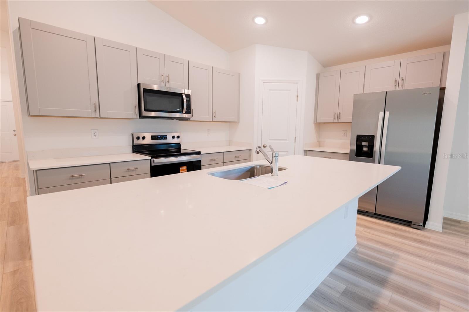 Image 38 of 61 For 4124 River Beacon Boulevard