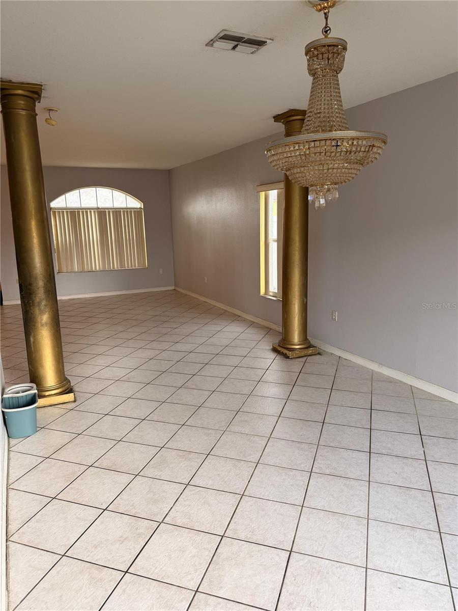 Image 16 of 22 For 207 Redwood Bark Trail